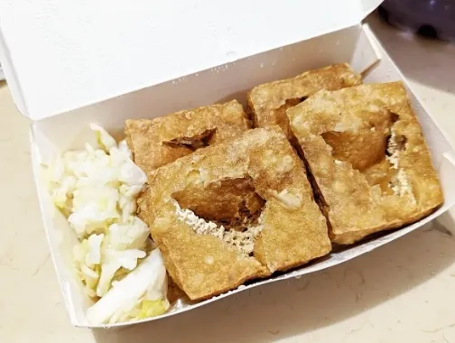 樂華夜市必吃美食｜方家園臭豆腐（圖／IG@shengsianjhuo授權分享）