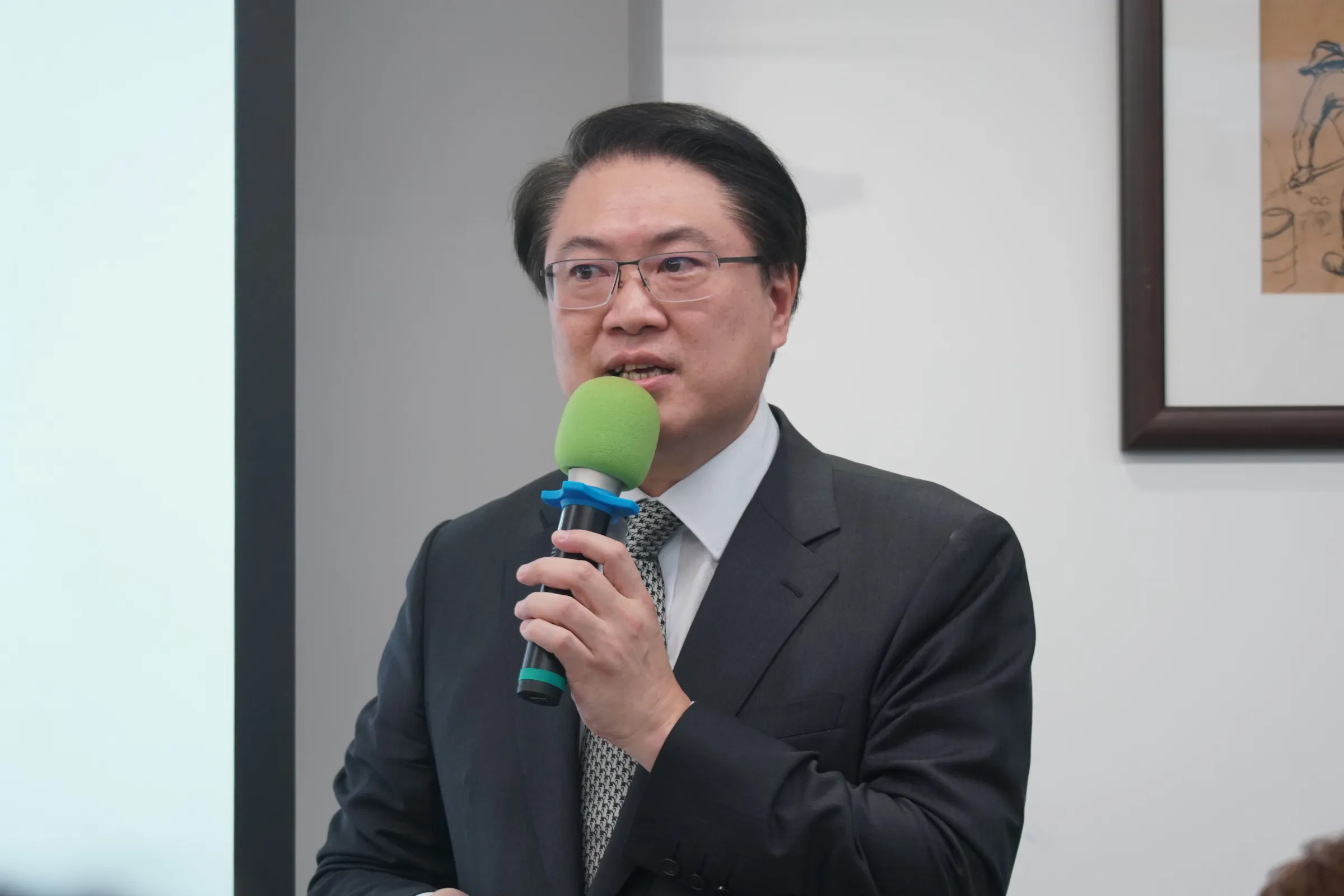 20251219-前民進黨秘書長林右昌出席TIA名人講堂「世界變局下的台灣，在美國與以色列的第一線觀察」專題演講。(蔡親傑攝)