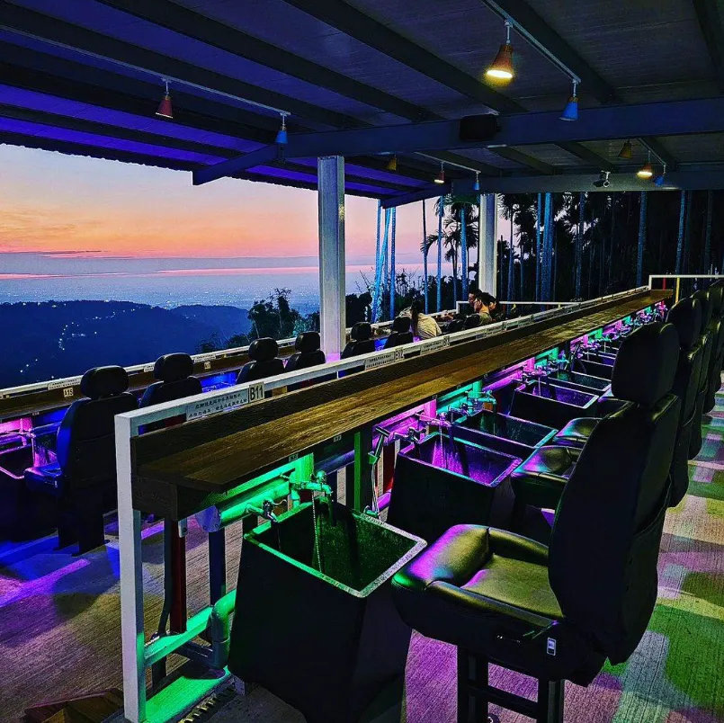 雲林古坑夜景餐廳推薦：享樂咖泡腳咖啡。（圖／取自IG@usojapanboy）