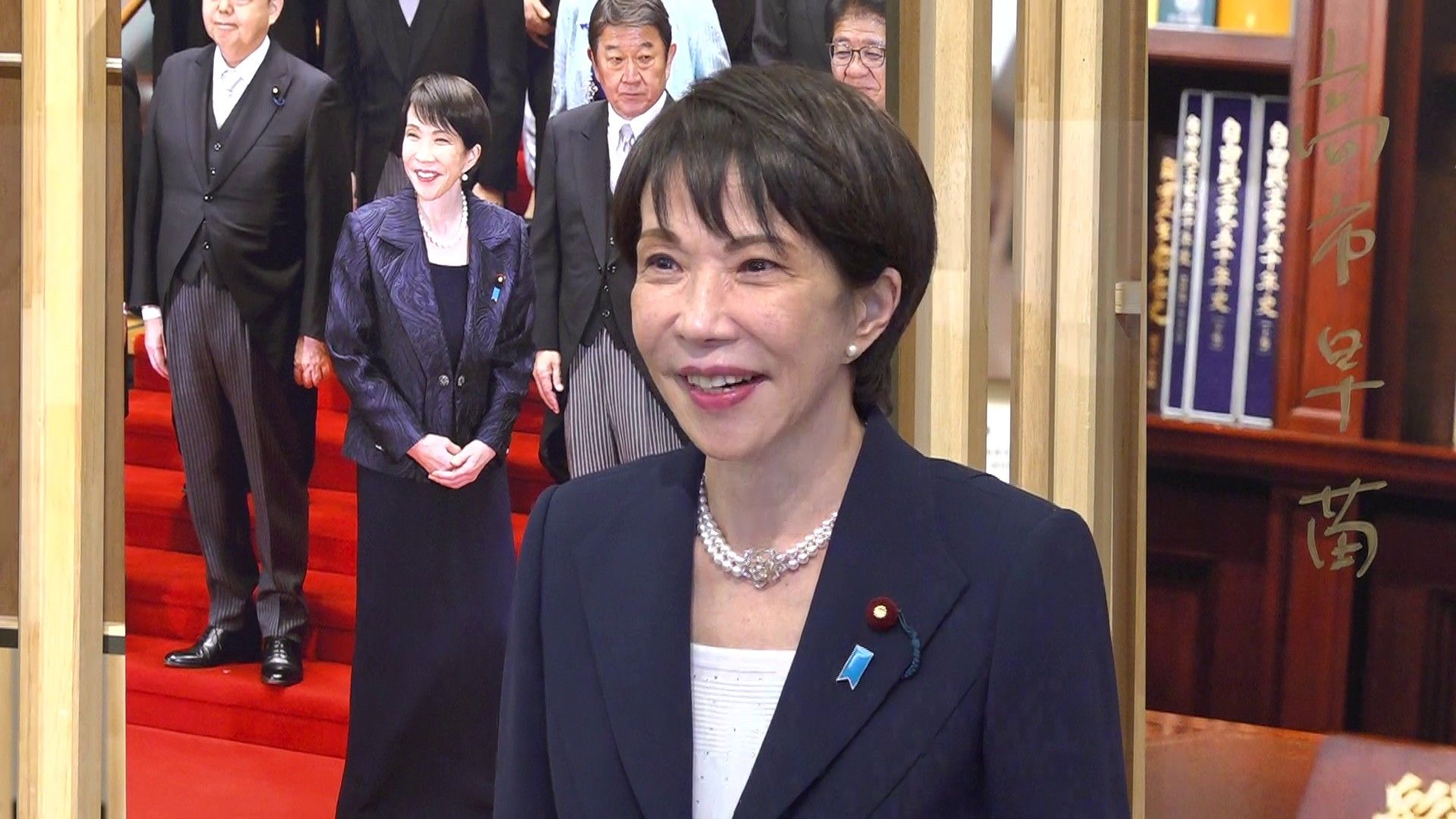 高市首相は12月22日、都内で開催中の報道写真展を訪問し、就任2カ月を振り返りながら「不安を安心と希望に変えていけるよう政策を打っていきたい」と述べた。首相官邸