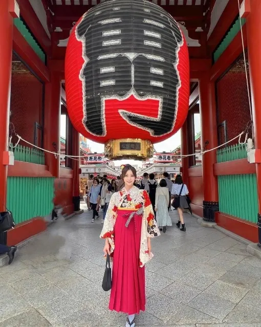 東京必去景點｜淺草寺雷門（圖／取自IG@xllyyn.623）