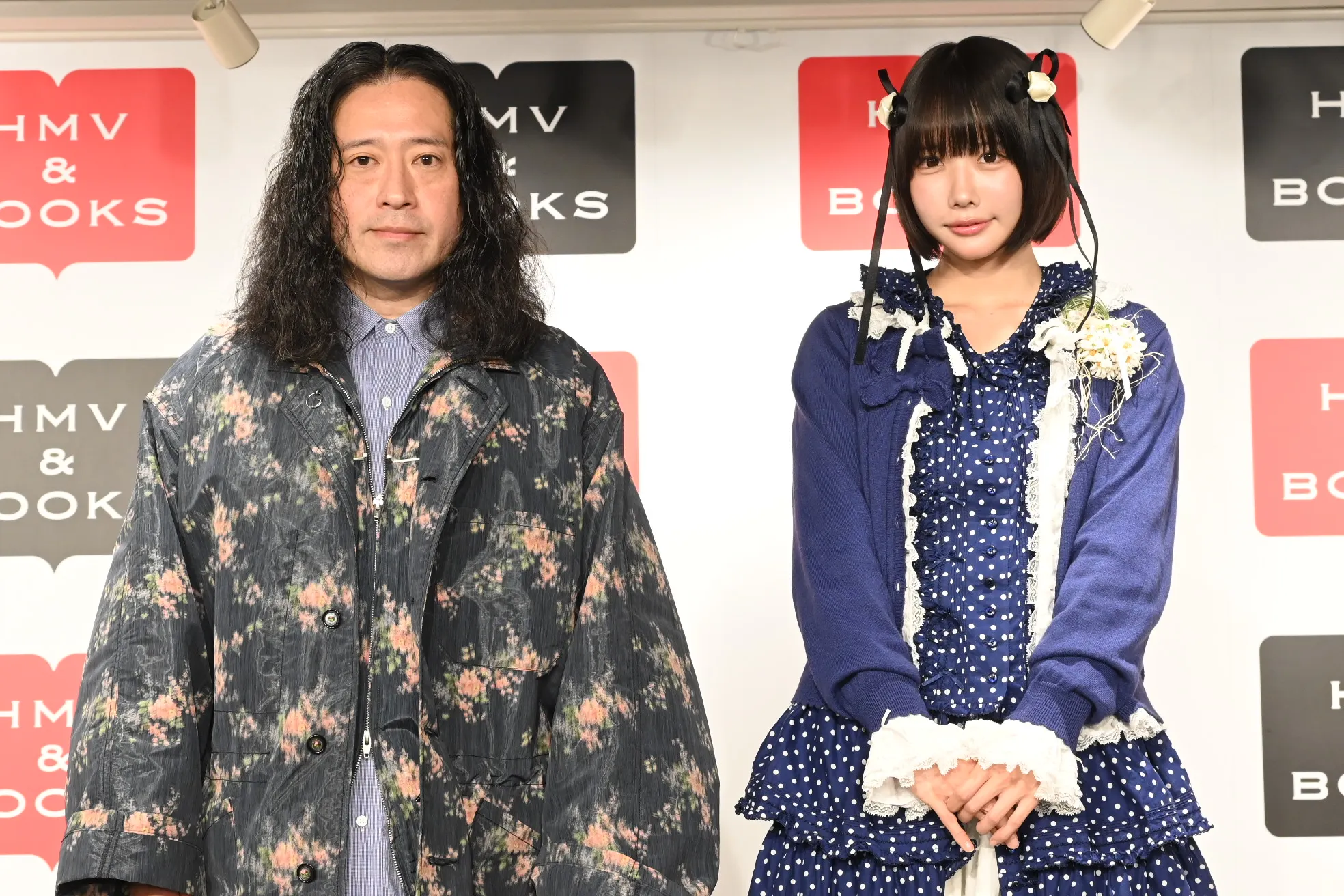 9月の初武道館公演を成功させたあのが、12月24日のクリスマスイブに初の著書『哲学なんていらない哲学』を発売し、「今しか書けない」等身大の感情を赤裸々に綴った胸中を語った。株式会社KADOKAWA