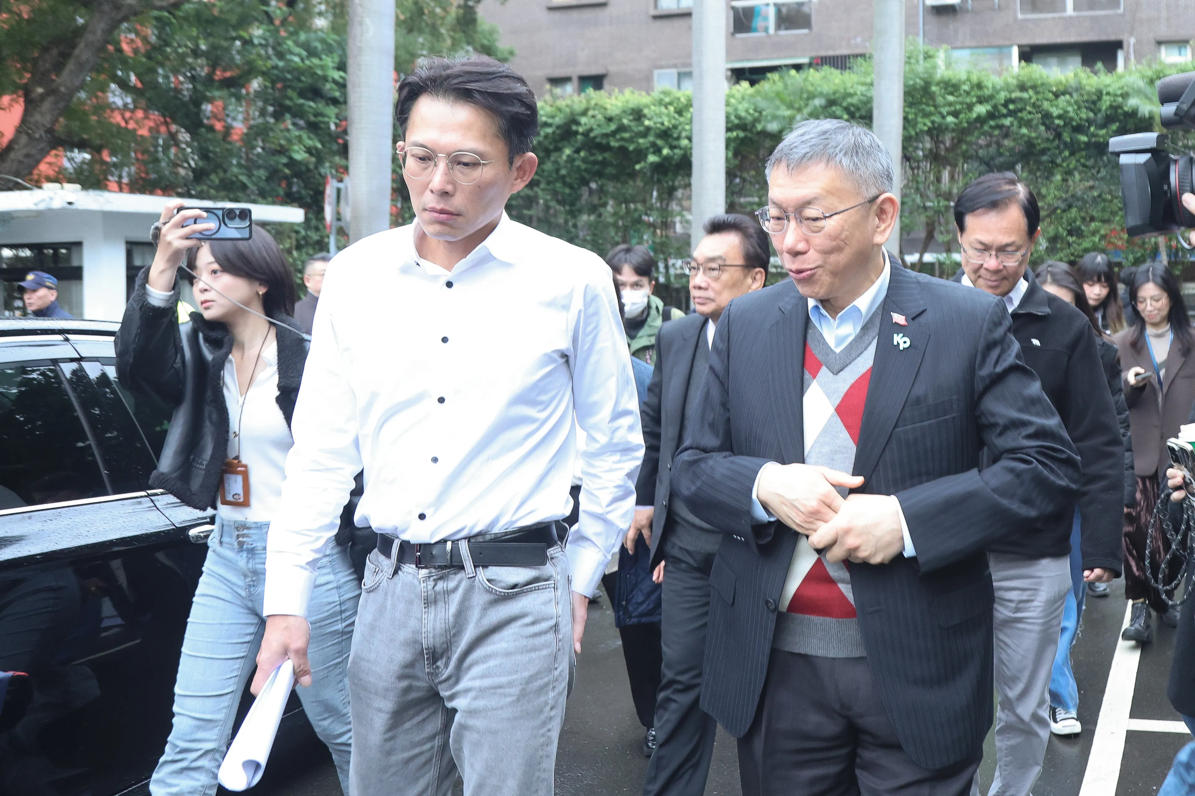 20260102-前民眾黨主席柯文哲拜會國民黨立院黨團。（陳品佑攝）