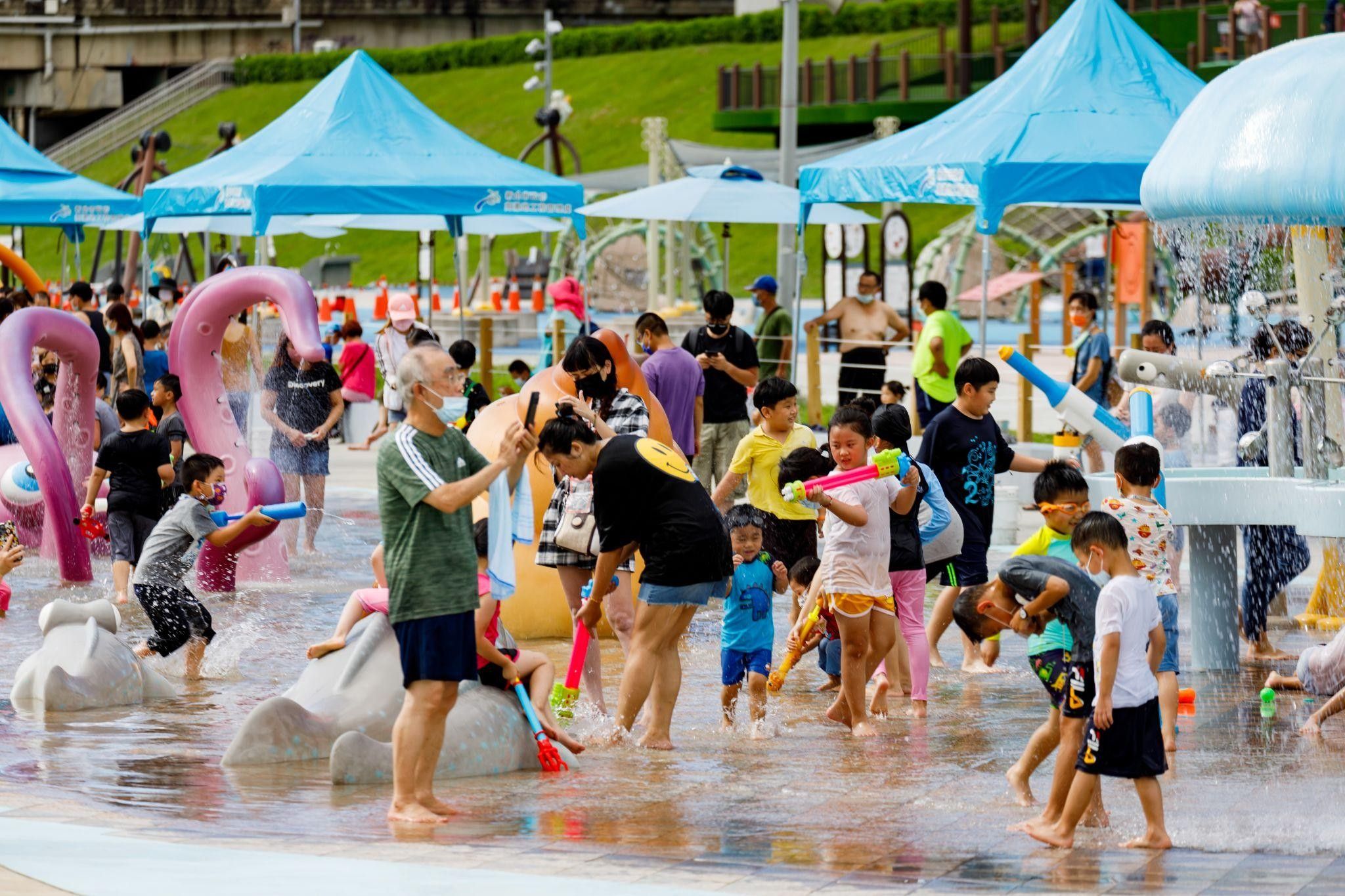 河岸綠帶結合低密度住宅環境，成為新世代購屋最青睞的產品。