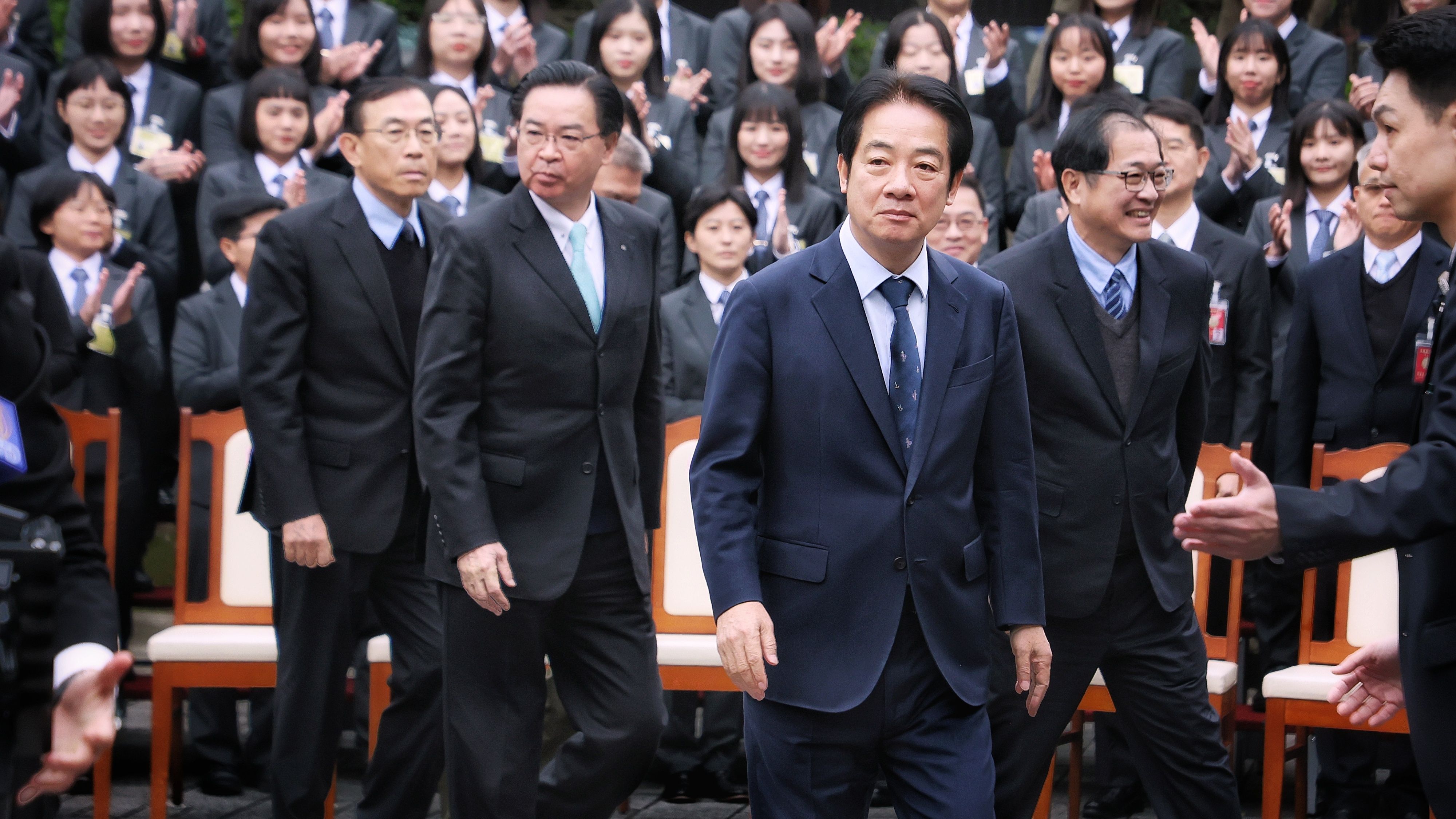 20260108-總統賴清德8日出席「法務部調查局調查班第62期結業典禮」。（柯承惠攝）