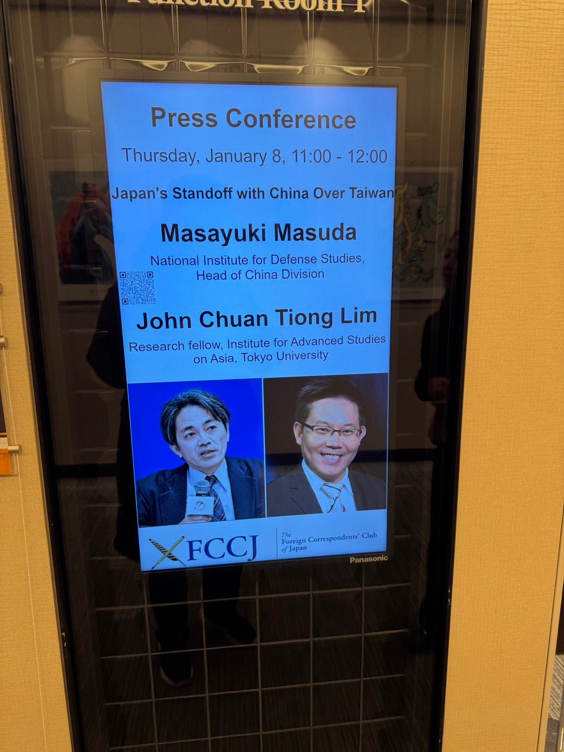 20260108-日本防衛研究所中國研究室長增田雅之（左）與東京大學特任研究員林泉忠（右），針對「台灣議題引發的日中對立」在FCCJ共同舉行記者會剖析局勢。（黃信維攝）