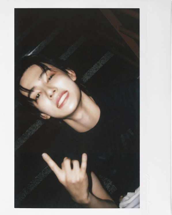 CORTIS全員介紹 ｜「迷人小酒窩」嚴成玹（SeongHyeon）。（圖／取自IG＠cortisbighit）