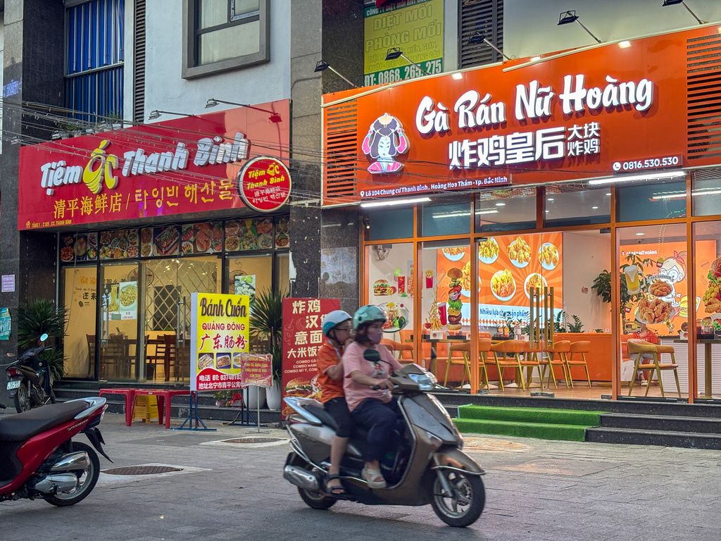 越南北寧省工業區因為不少中資企業進駐，進而衍生「中國城」生活圈。（美聯社）