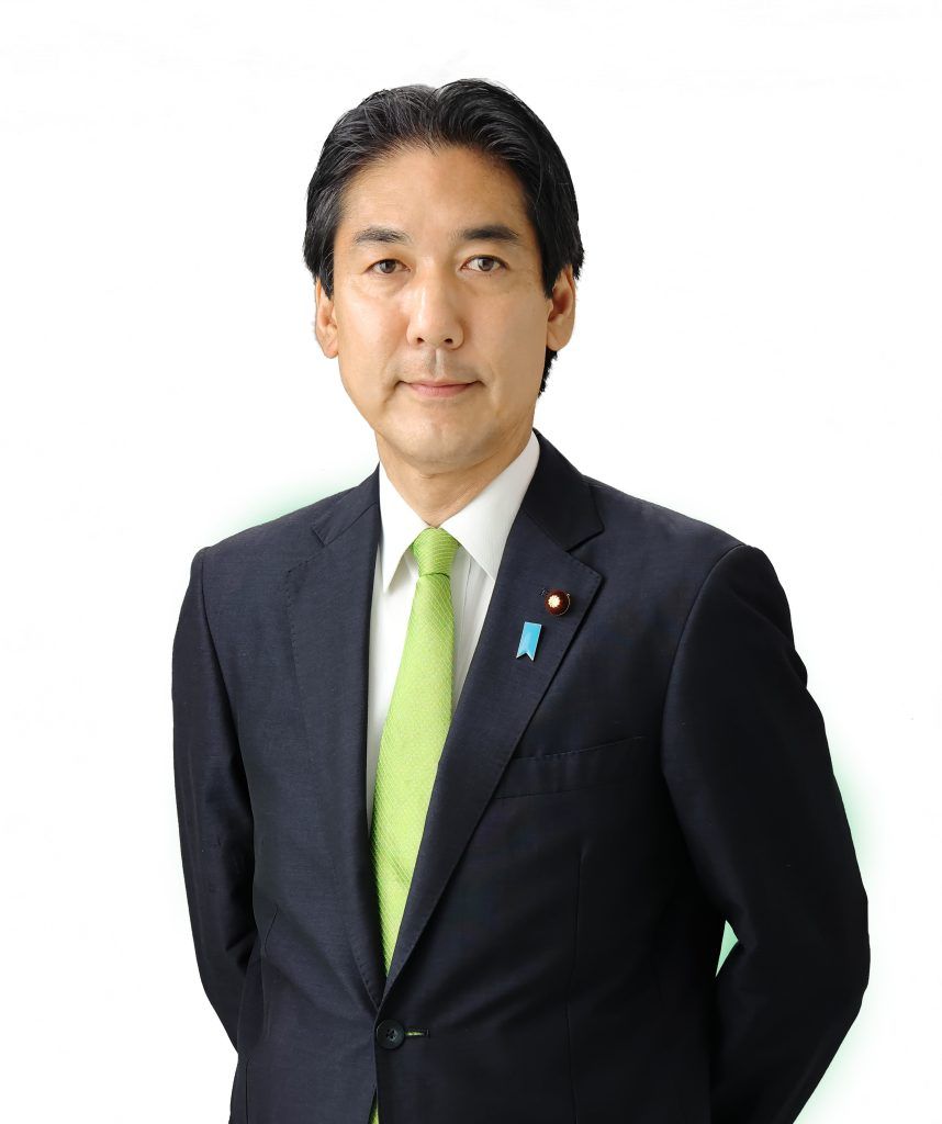 城内実大臣はFPCJでの会見において、英語と日本語を流暢に使い分けながら高市内閣の「サナエノミクス」を解説、ガソリン税廃止や戦略分野への巨額投資、防衛費増額などの「責任ある積極財政」で成長型経済への転換を図る方針を国際社会に示した。FPCJ