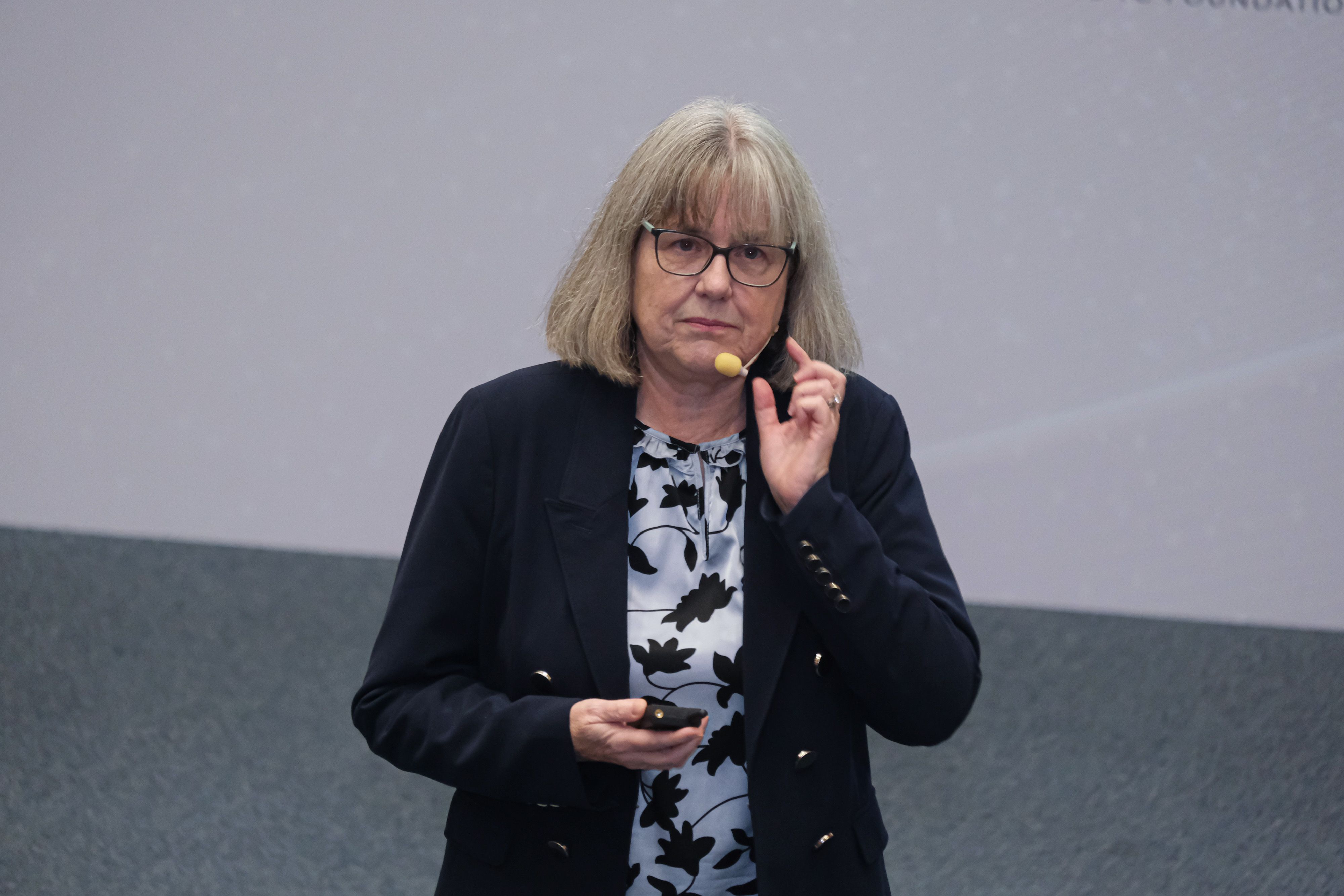 20260117-諾貝爾物理獎得主 Prof. Donna Strickland 12日於台大進行演講。（劉偉宏攝）