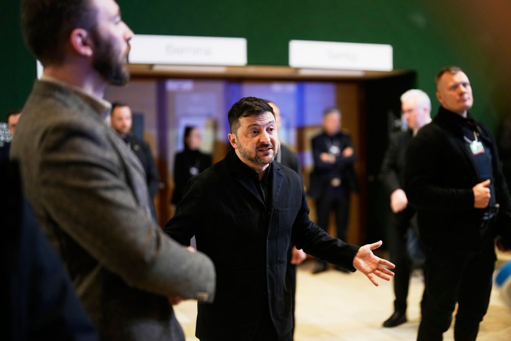 烏克蘭總統澤倫斯基出席世界經濟論壇發表演說。（美聯社）