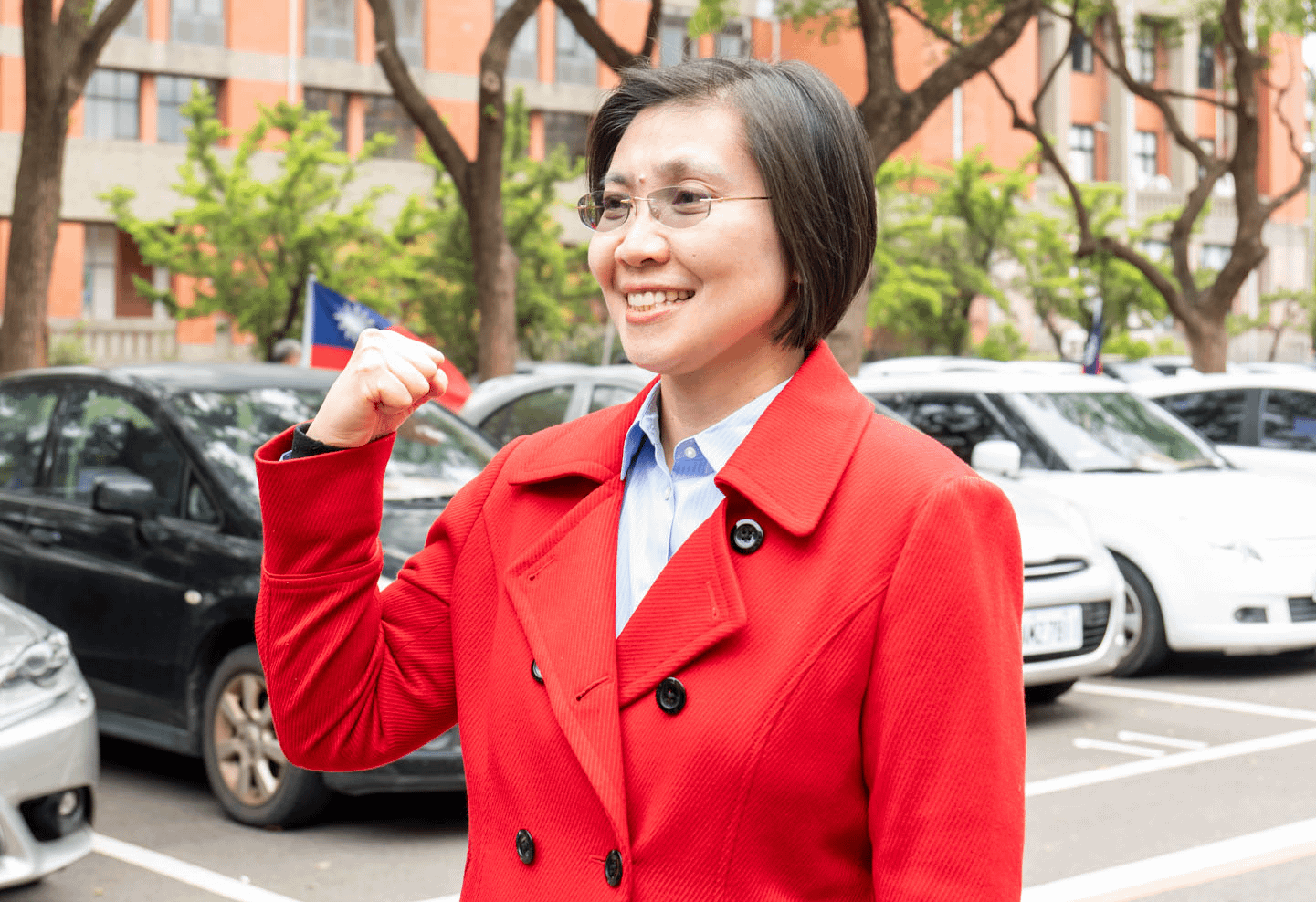 根據公信力最新民調,國民黨初選互比,立委徐欣瑩支持度以43.6%,大幅領先副縣長陳見賢26%。(圖/徐欣瑩團隊提供)