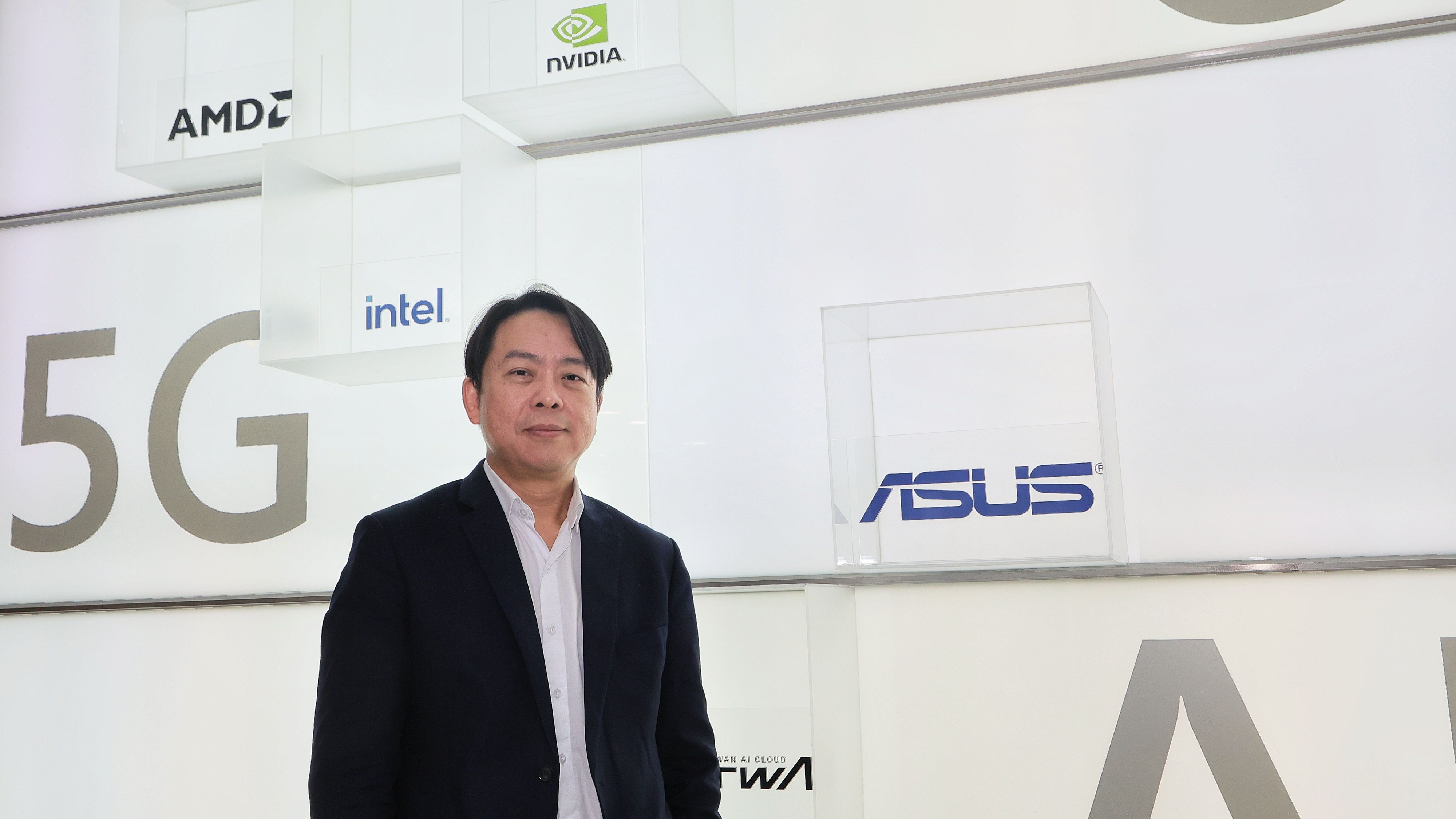 20260128-專訪華碩雲端暨台智雲總經理吳漢章。（柯承惠攝）