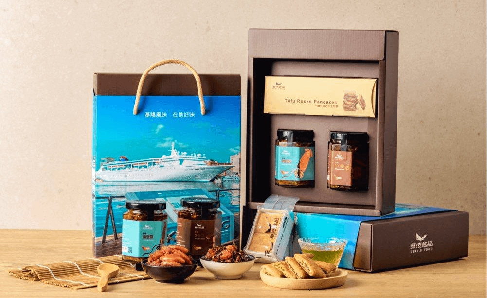 蔡技食品結合基隆在地海味，以XO干貝醬、鎖管醬與千層手工煎餅打造「海味豆腐岩禮盒」。（圖／勞動力發展署北分署提供）