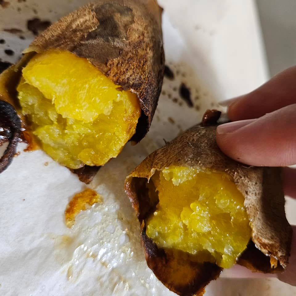 氣炸過的地瓜鬆軟綿密。（圖／翻攝自我愛全聯-好物老實説）