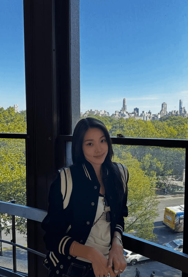 《單身即地獄5》成員：崔美娜秀（최미나수）。（圖／取自IG@minadori222）