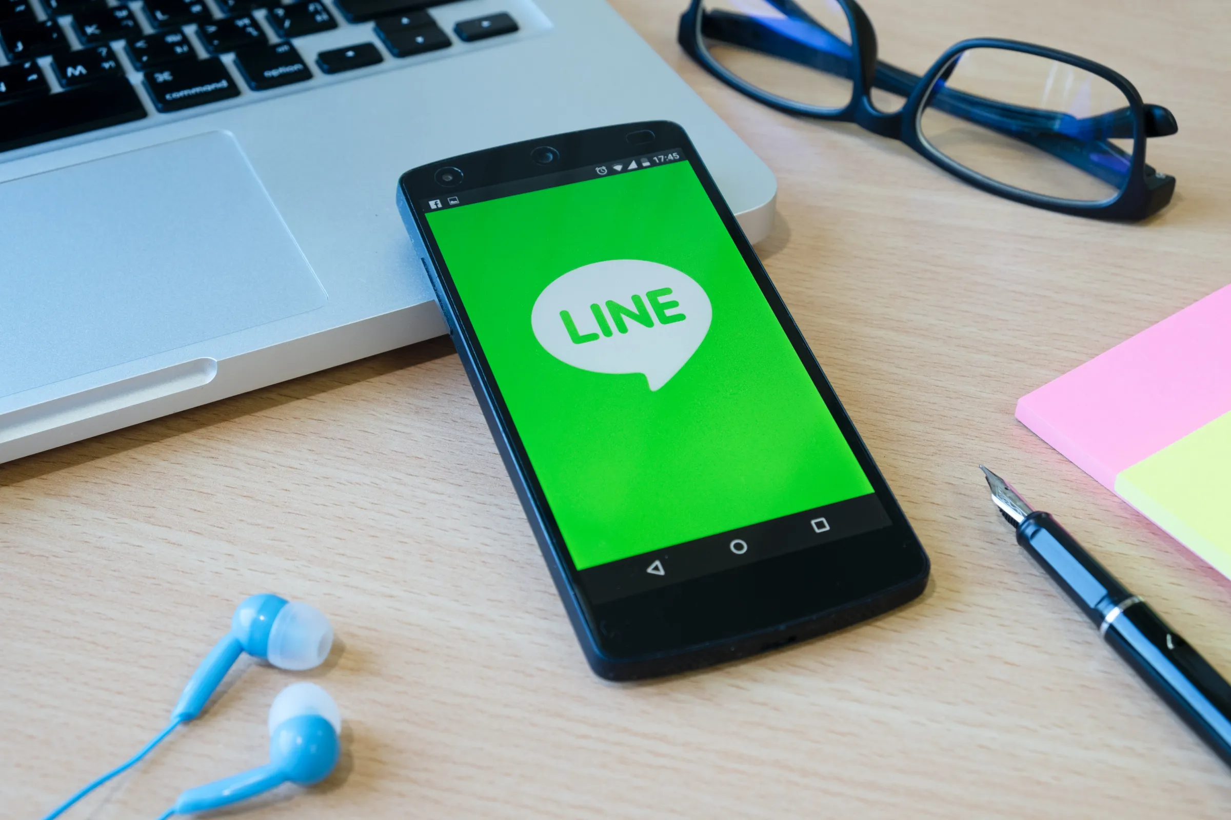 LINE（示意圖／取自freepik）