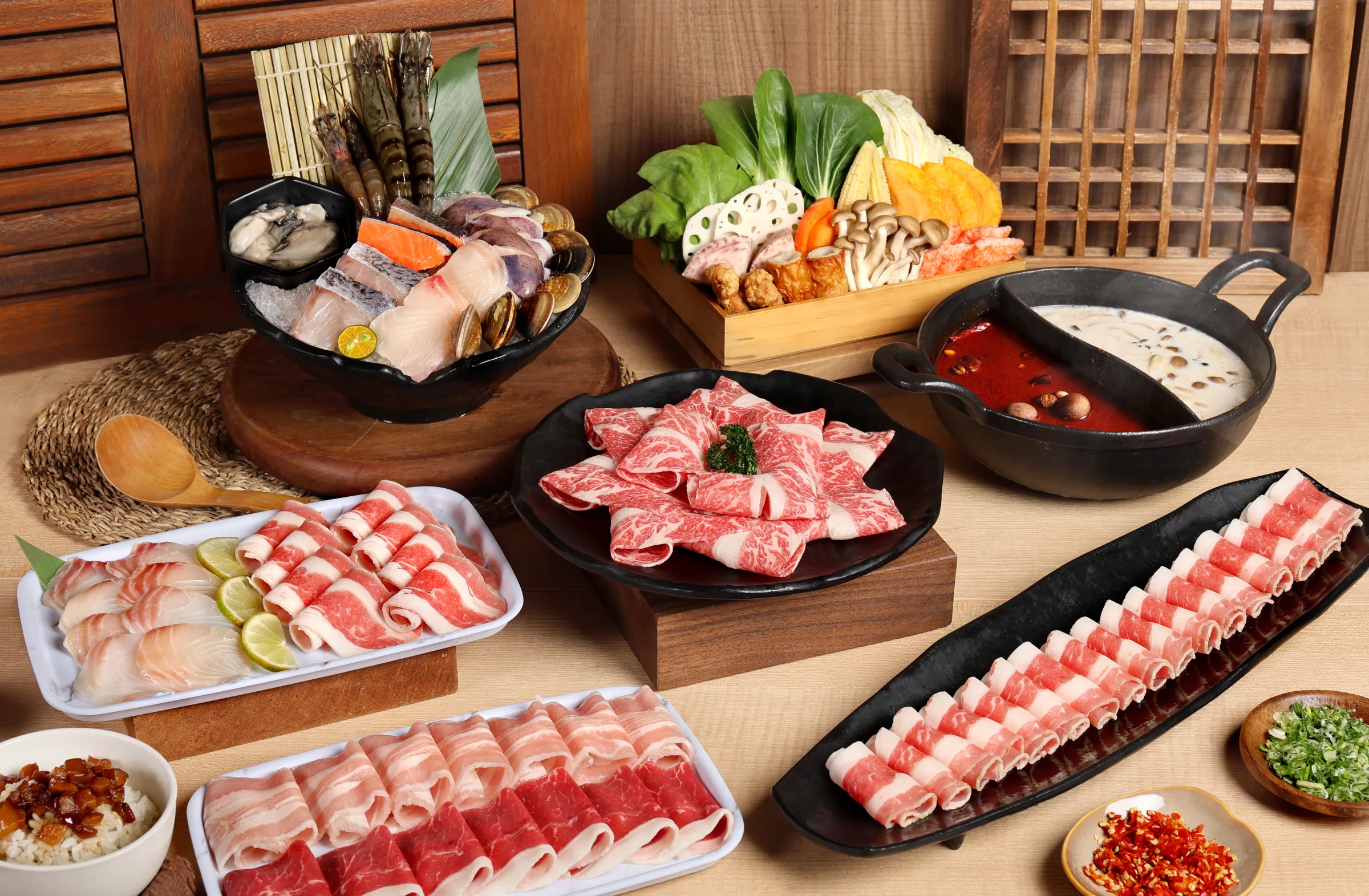 「築間幸福鍋物」啟動品牌16年來最大規模菜單改版，將於2月10日起於全台門市同步推出。（築間餐飲集團提供）