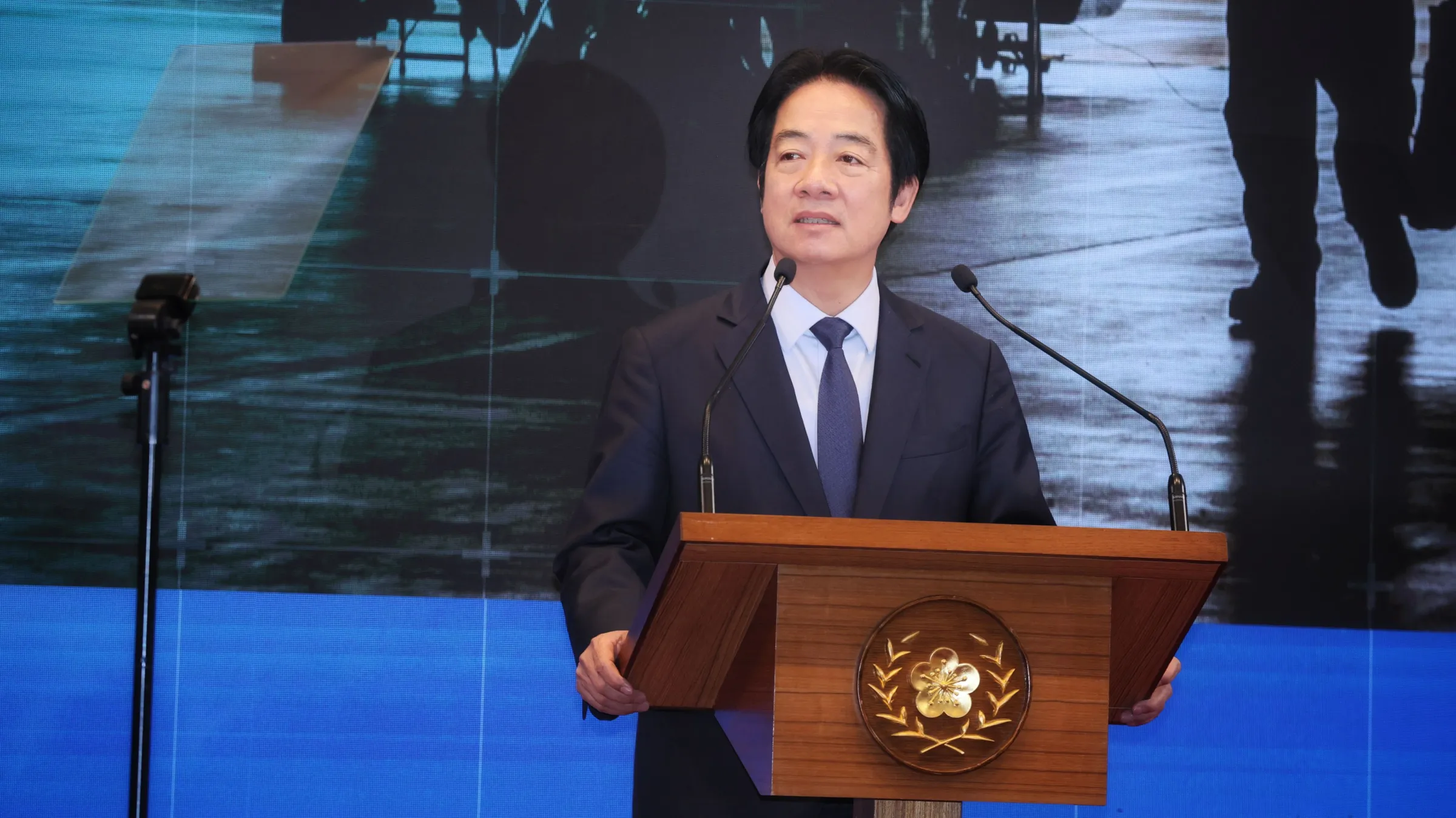 20260211-總統賴清德11日出席「國家安全不能等！支持國防採購特別條例」記者會。（柯承惠攝）