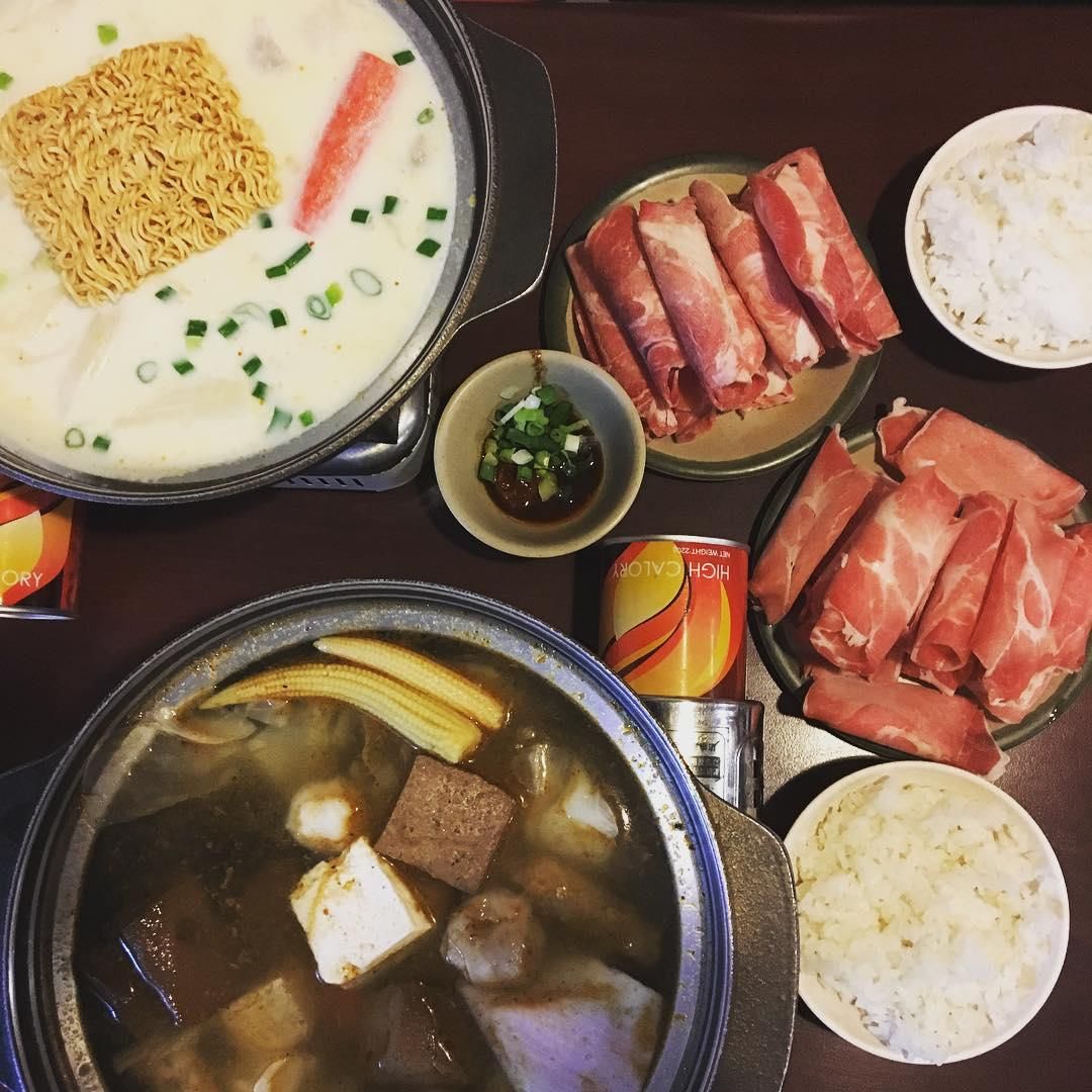 高雄深夜小吃推薦：阿旺麻辣鴨血煲。（圖／翻攝自IG@hhfoodie）