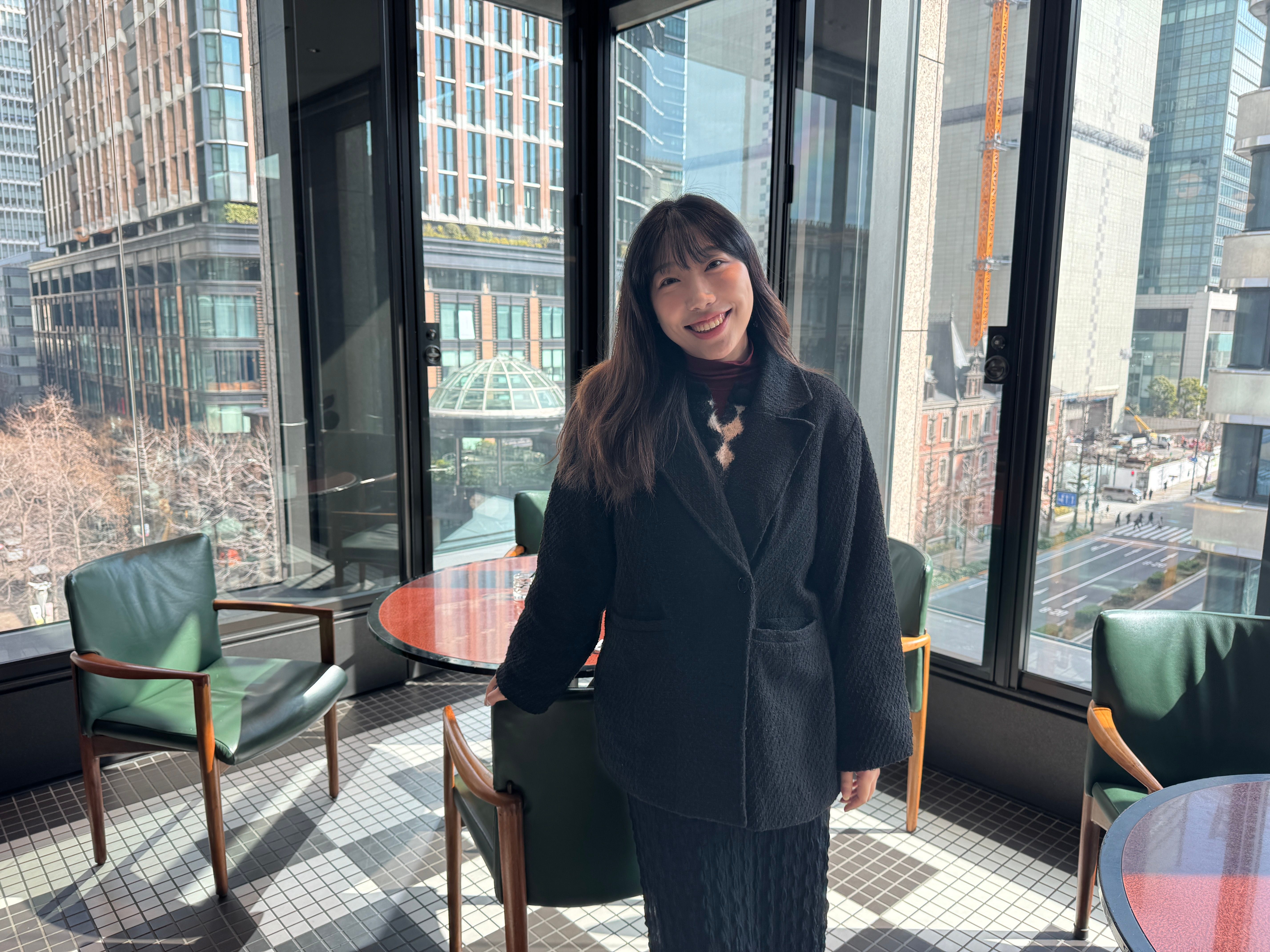 元台北の不動産仲介業者小于が東京の不動産市場の現状と取引文化の違いを解説し、台湾人投資家に対しタワーマンションや民泊投資の落とし穴を避けるよう呼びかけた。黃信維