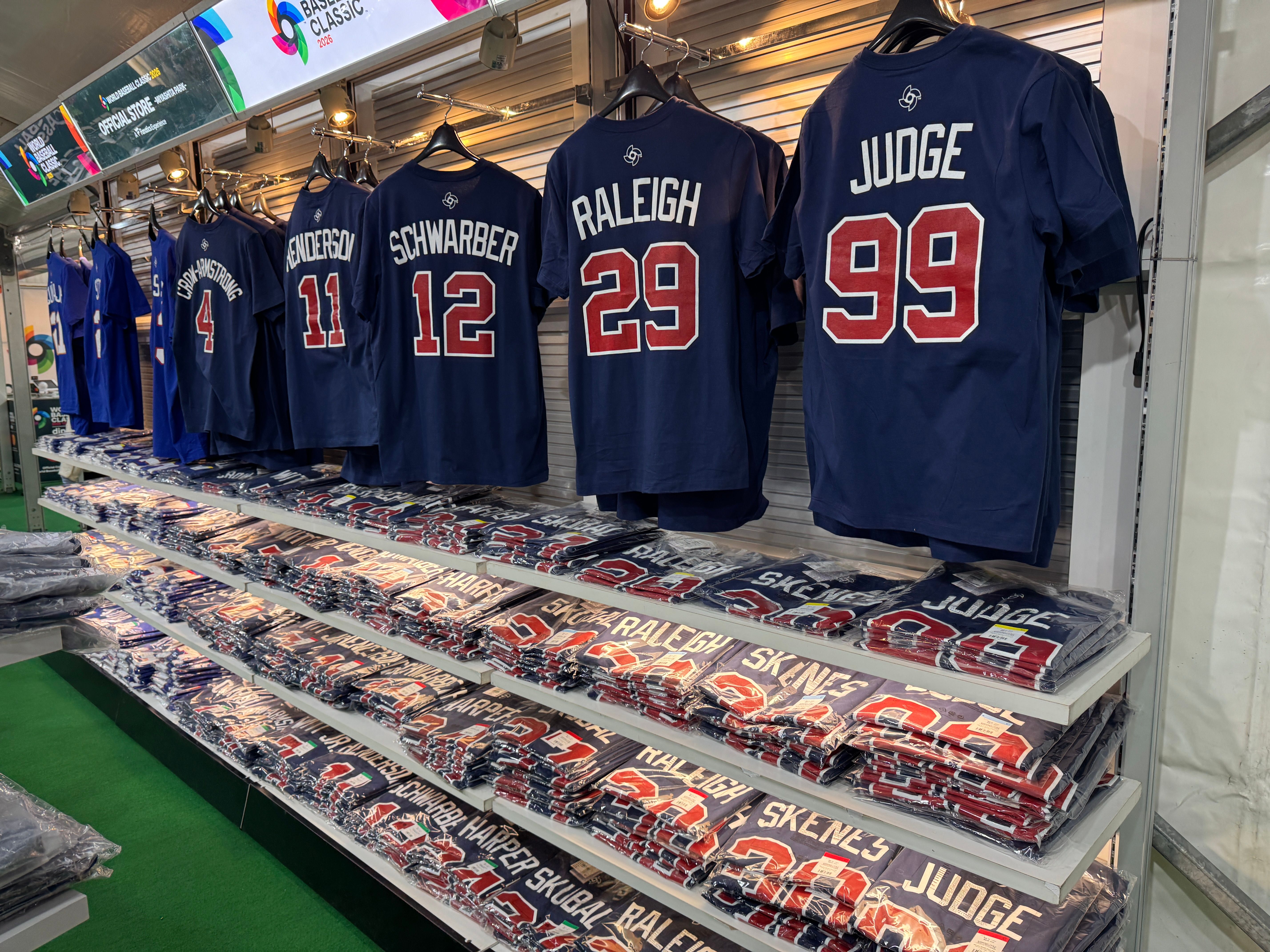 WBC公式ストアのイベントで川﨑宗則やバッテリィズらが台湾への警戒を語り、大会の歴代名シーンを振り返った。黃信維