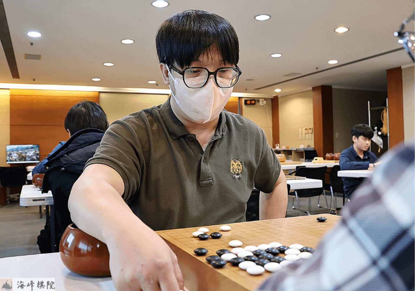 周平強六段。（海峰棋院）