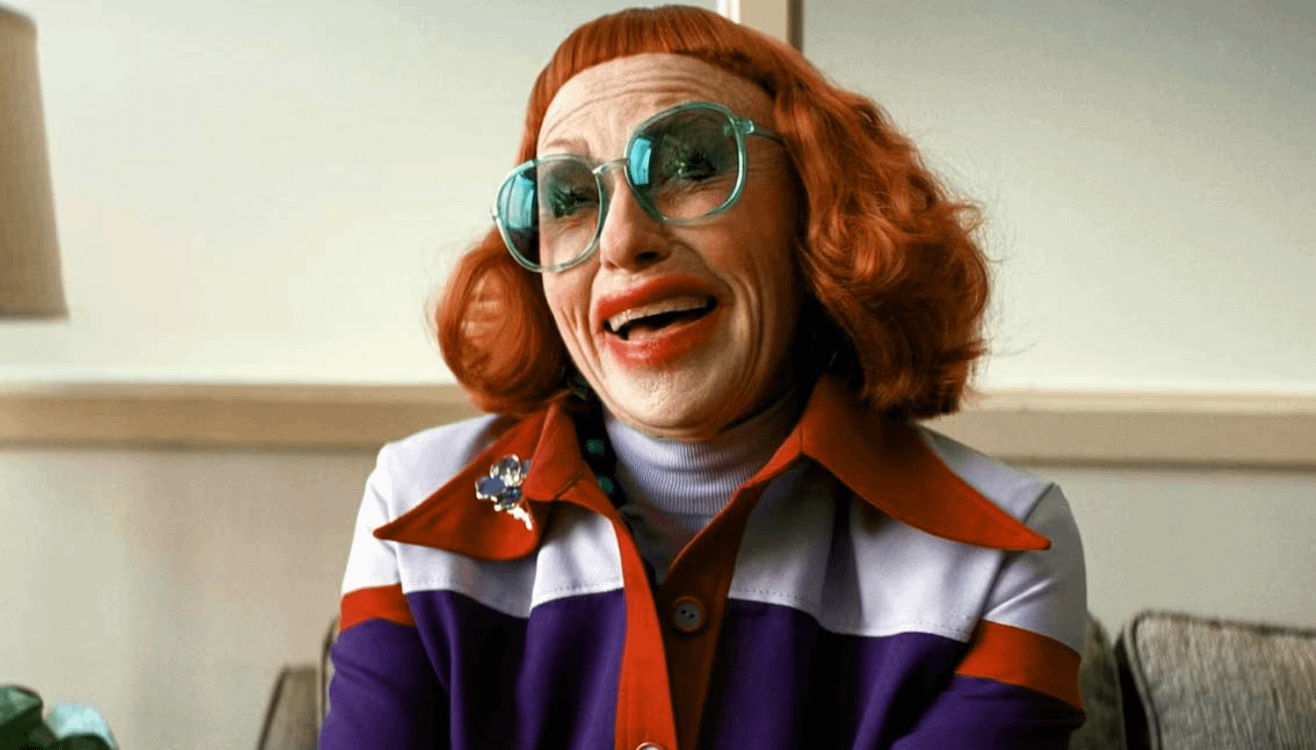 在驚悚片《凶器》中演出「瘋癲葛姨」的艾美麥迪根。（圖片來源：IMDb）