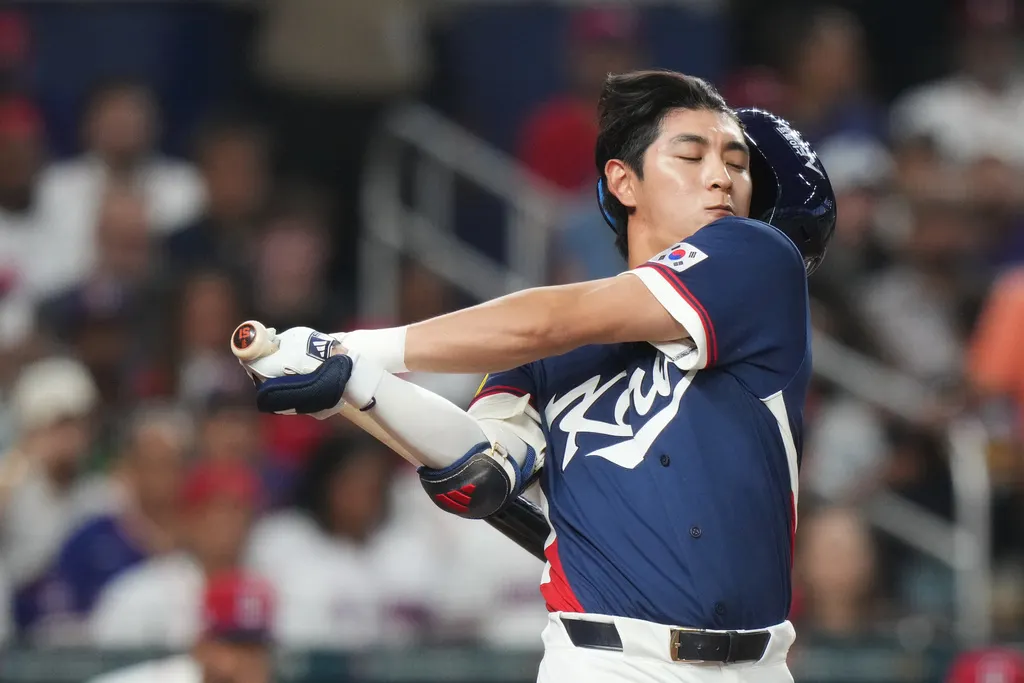 效力舊金山巨人的南韓外野手李政厚。(美聯社)