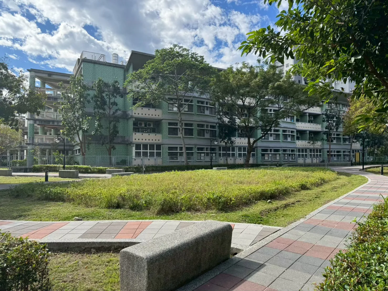三峽區北大國小北側綠家園基地綠美化成果(通學廊道型)(圖/新北市政府城鄉發展局)