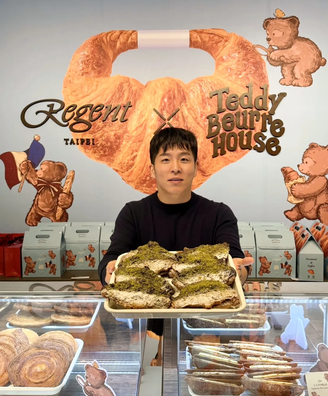Teddy Beurre House金勳代表與晶華攜手推廣杜拜巧克力可頌。（圖/台北晶華酒店）