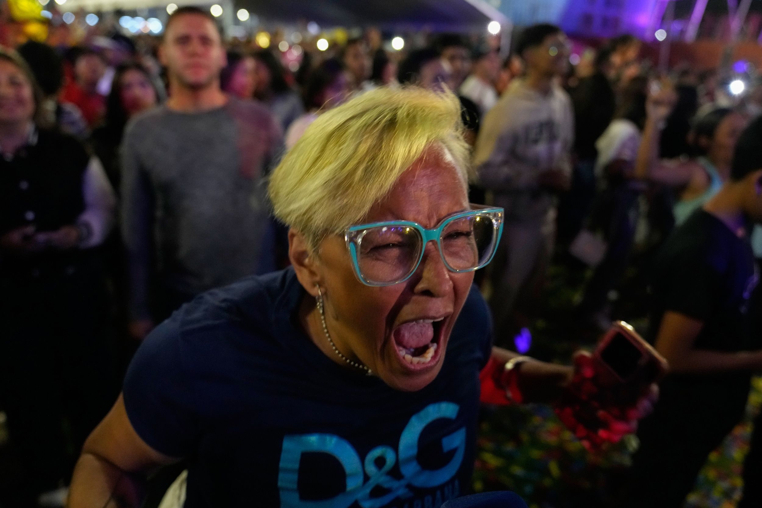 2026年3月17日，委內瑞拉在WBC冠軍戰擊敗強敵美國隊，家鄉的球迷興奮歡呼。（美聯社）