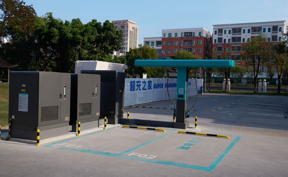 比亞迪的「閃充高速站」。(比亞迪官網)