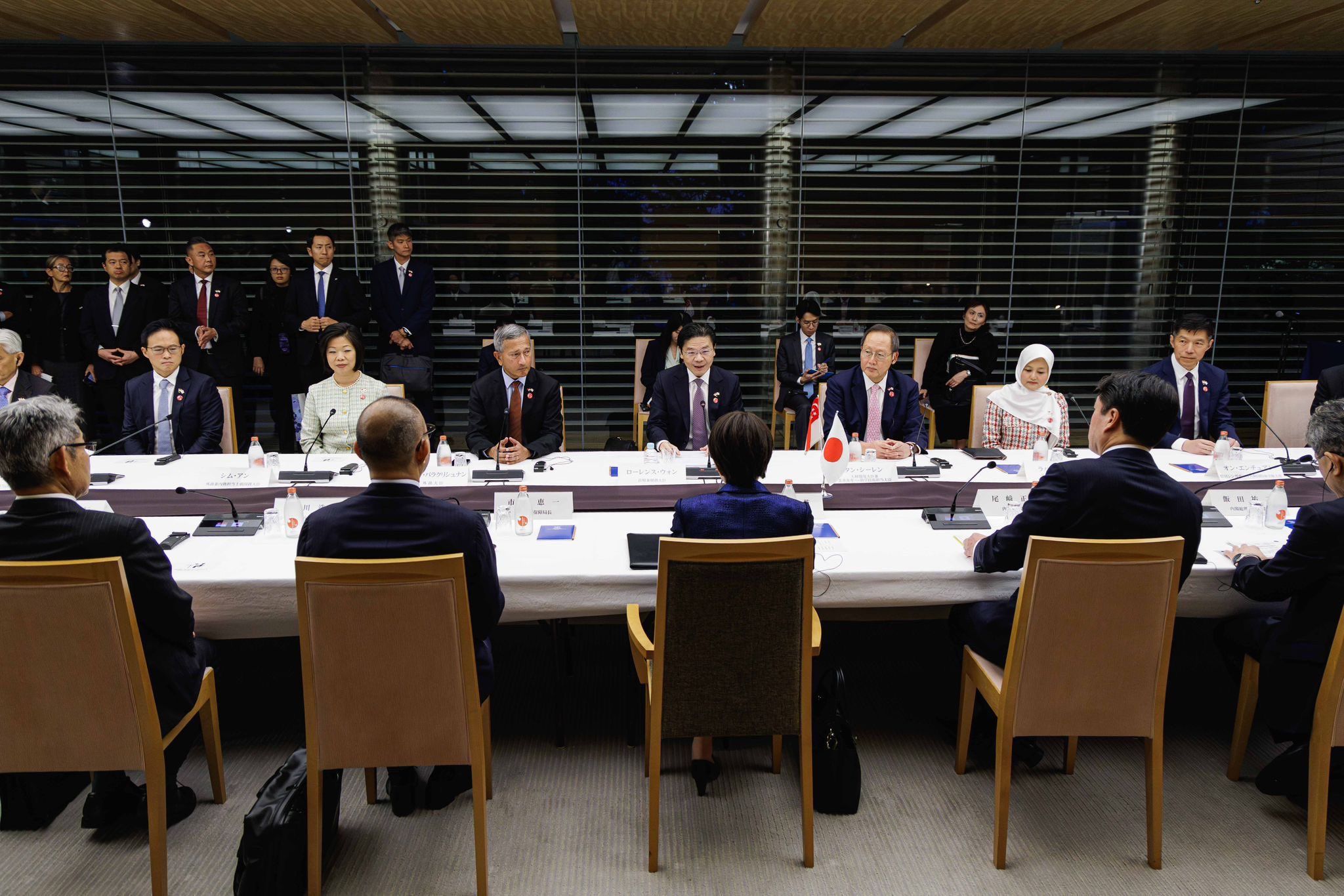 新加坡總理黃循財（左）訪問日本，與現任首相高市早苗進行會談。（取自總理官方粉專）