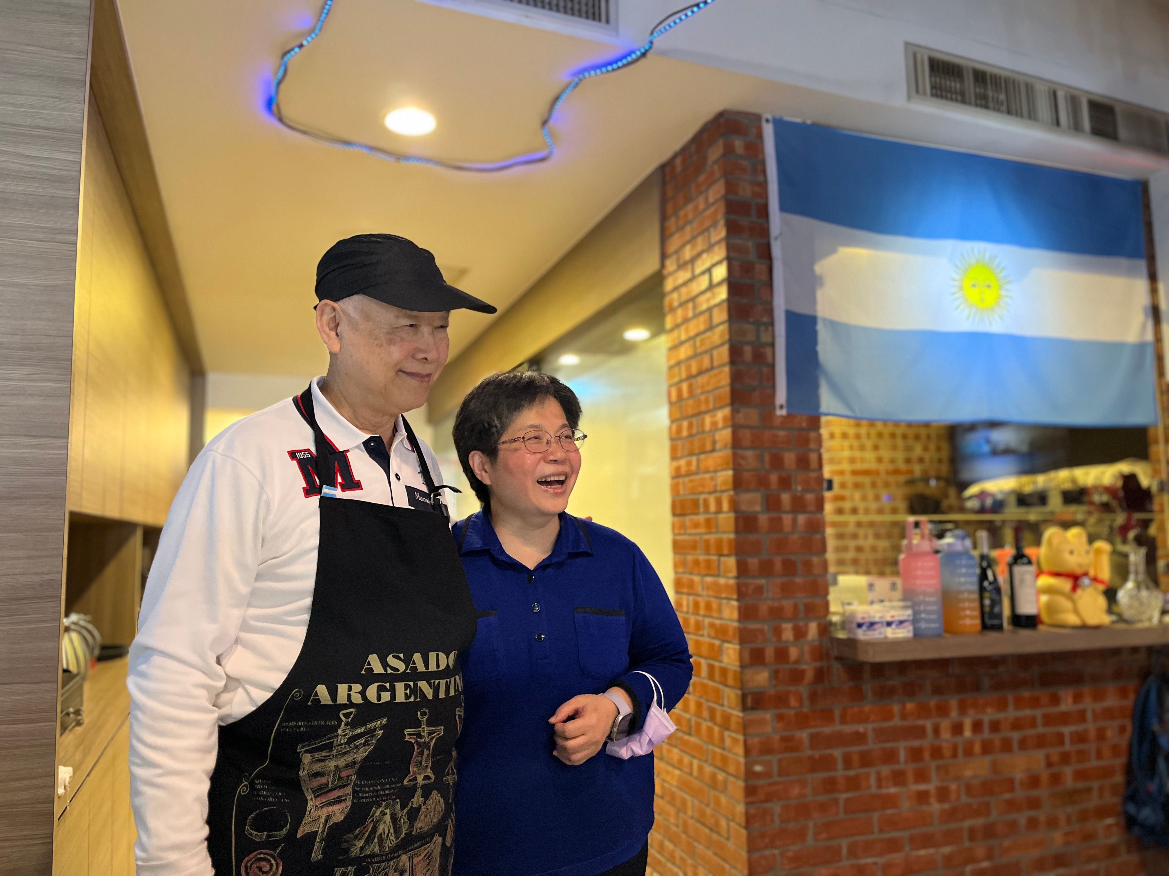 曾國展與妻子攜手將阿根廷美食帶回台灣。（林彥呈攝）