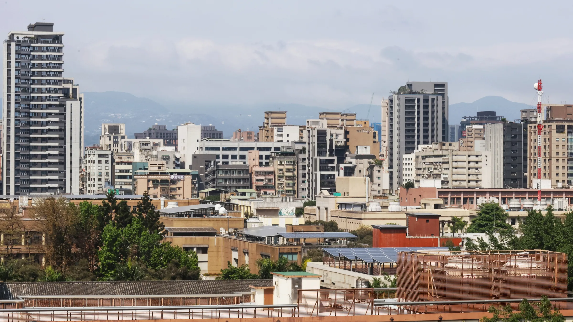台北市區、 房地產、 房價。（柯承惠攝）