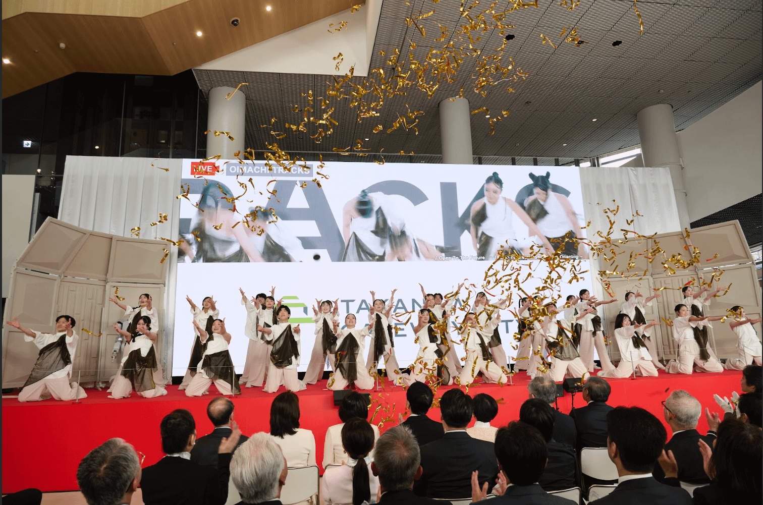 国内最大規模の「TAKANAWA GATEWAY CITY」と「OIMACHI TRACKS」がグランドオープンを迎え、歴史の継承と最先端技術の融合によるイノベーションの発信拠点として、広域品川圏が新たな都市生活の歴史をスタートさせました。東日本旅客鉄道株