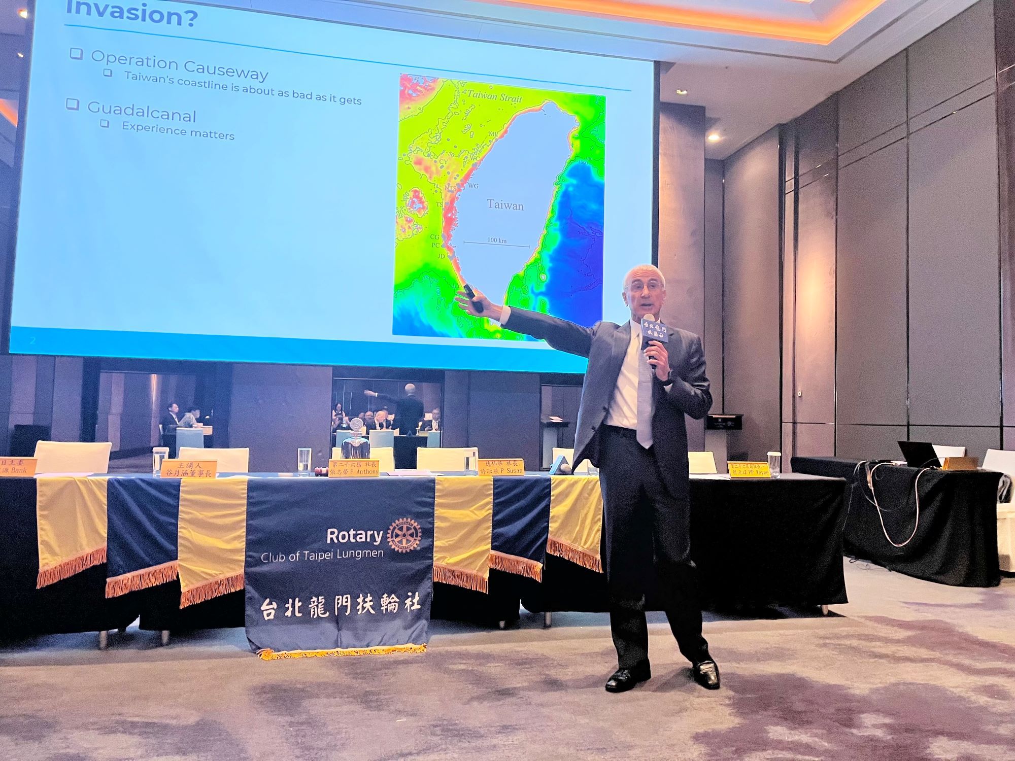 聚界潔能台灣董事長谷月涵3月中在台北龍門扶輪社例會中演講。(劉煥彥攝影)