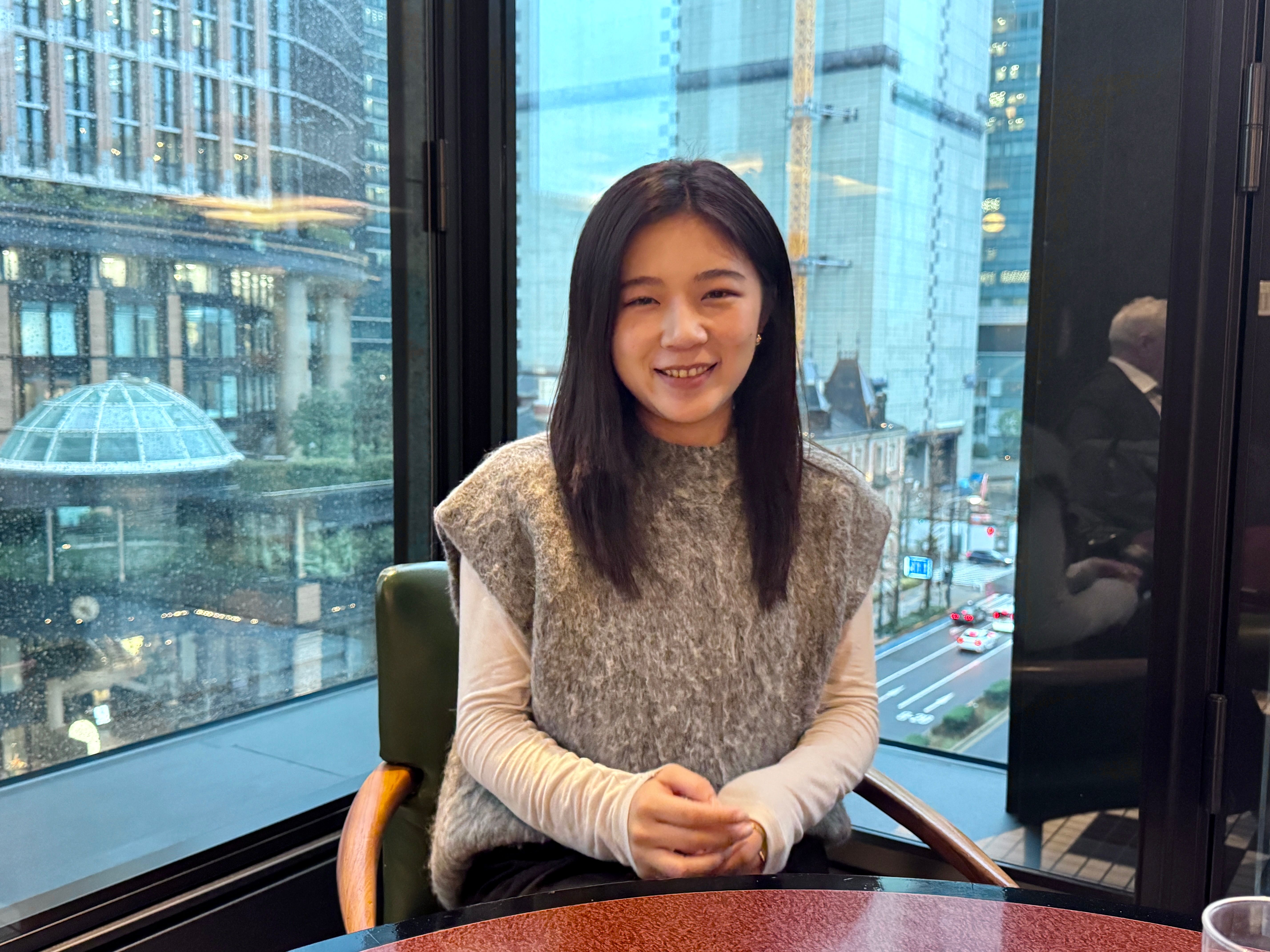 マーケターのVivian氏は滞日10年の軌跡を振り返り、異郷での困難や学びを糧に、一期一会の精神で自身のライフスタイルとキャリアを描き出している。黃信維