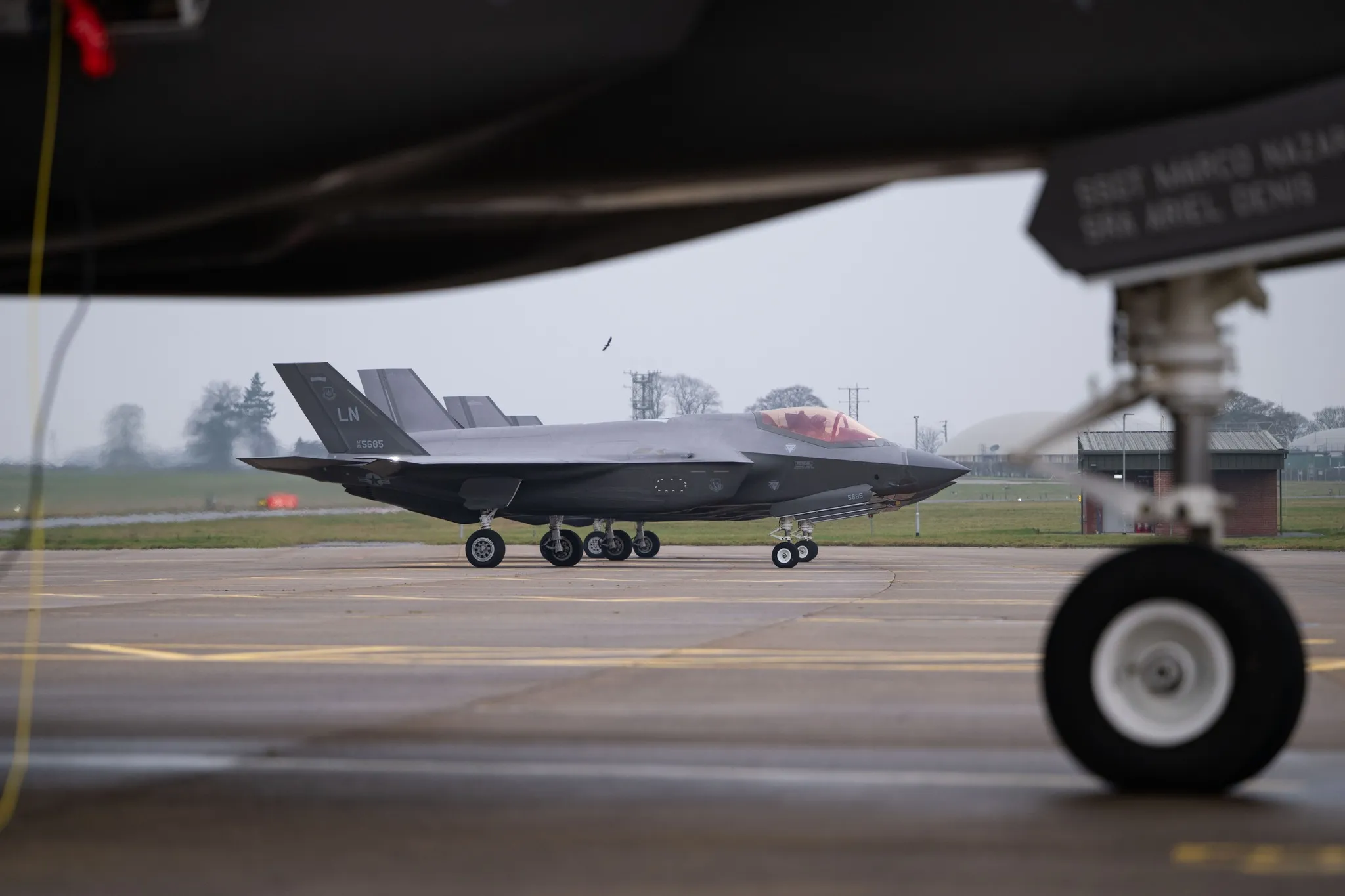 駐紮在英國萊肯希思基地（RAF Lakenheath）的美軍F-35戰機。（取自美國空軍）