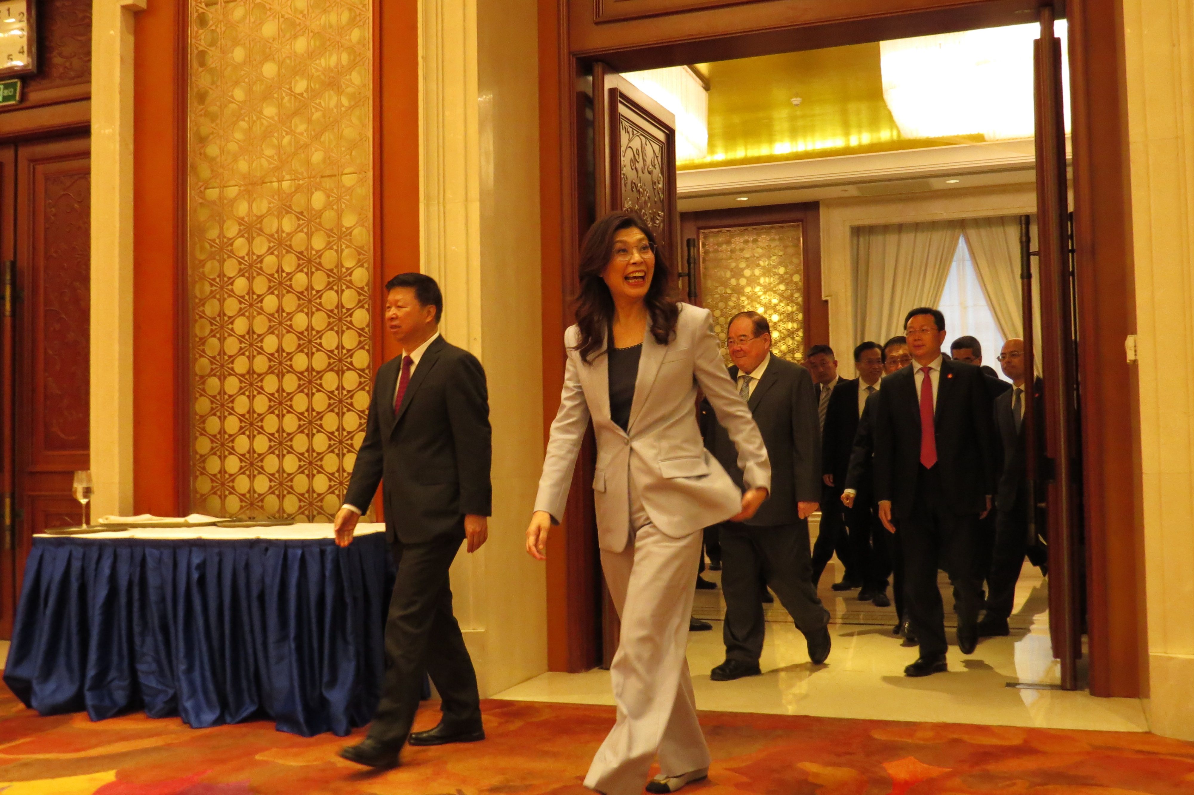 中國國民黨主席鄭麗文4月7日率團訪問大陸展開「2026和平之旅」，中共中央台辦主任宋濤晚間於南京東郊國賓館「和平廳」舉辦歡迎晚宴。（楊騰凱攝）