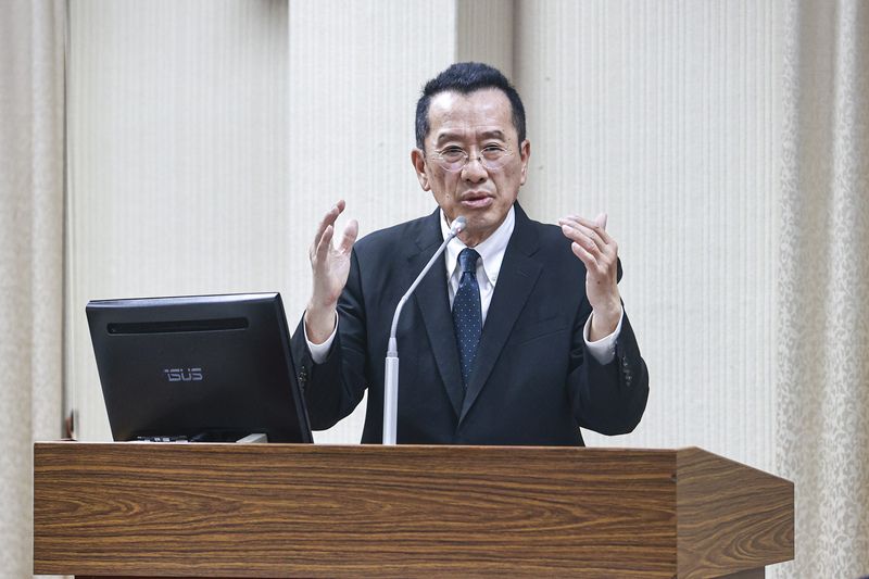 顧立雄列席立院國防特別條例協商（2） 立法院9日朝野黨團協商強化防衛韌性及不對稱戰力計畫採購特別條例草案，國防部長顧立雄（圖）列席備詢，發言期望朝野能理性看待國防預算。中央社記者鄭清元攝115年4月9日