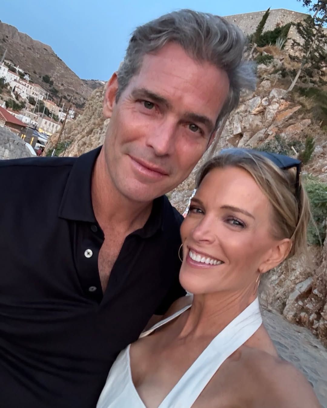 前福斯新聞主播梅根凱莉（Megyn Kelly，右）。（翻攝自個人IG粉專）