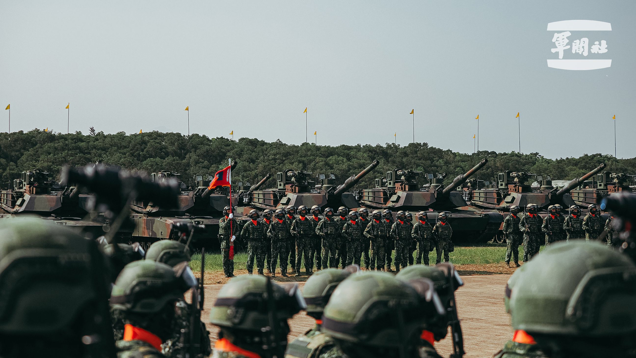 20260410-陸軍連合兵種第584旅団が10日、連合兵種第1大隊のM1A2T戦車部隊編成完結式を挙行した。（軍聞社提供）