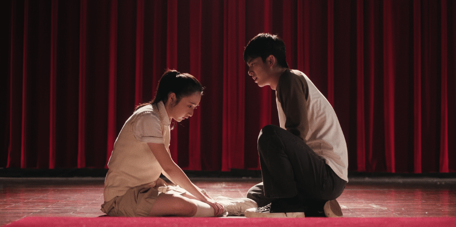 Netflix《如果我不曾見過太陽》劇情亮點評價線上看。（圖／翻攝自Netflix）