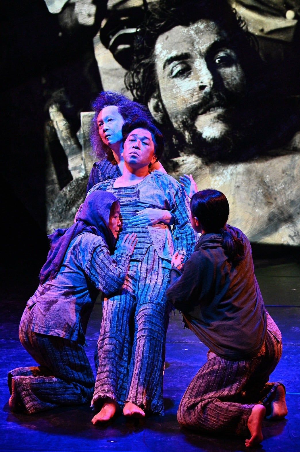 2025 告別 到南方去 台韓日匯演 劇照。