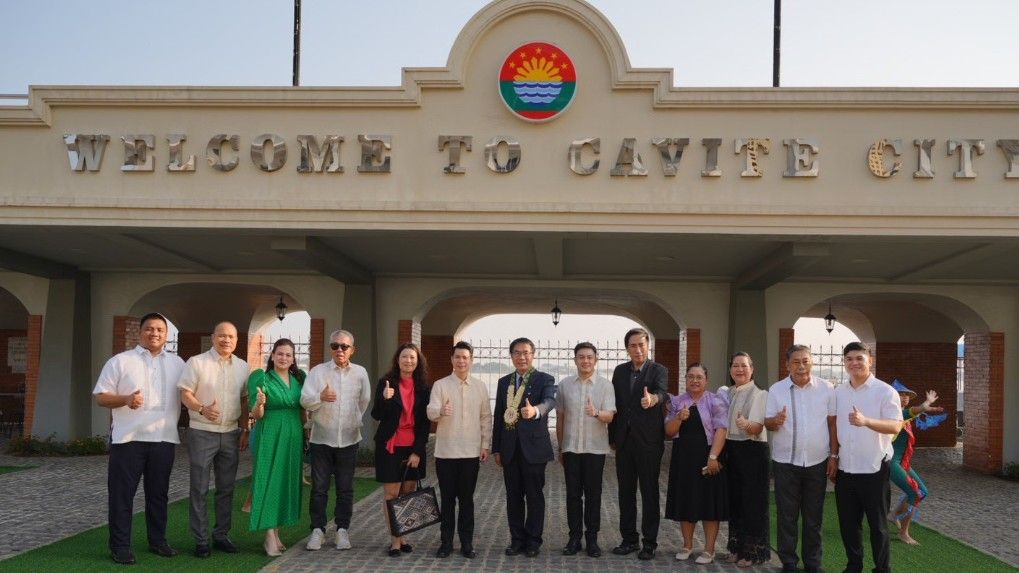 加美地市Denver Chua市長及Benzen Raleigh Rusit 副市長特率該市市政團隊及市議員隆重迎接台南市府訪團。（圖/台南市府提供）