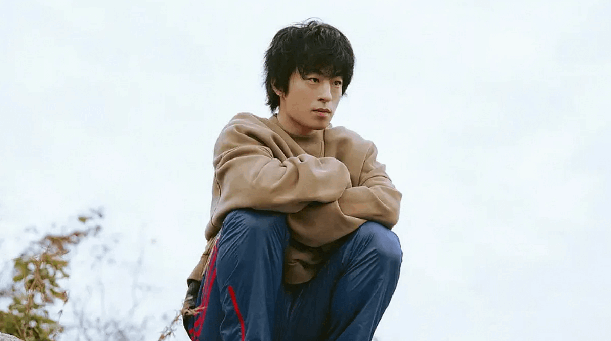 4 月必看韓劇推薦、Netflix《努力克服自卑的我們》劇情亮點評價線上看（圖／取自imdb）