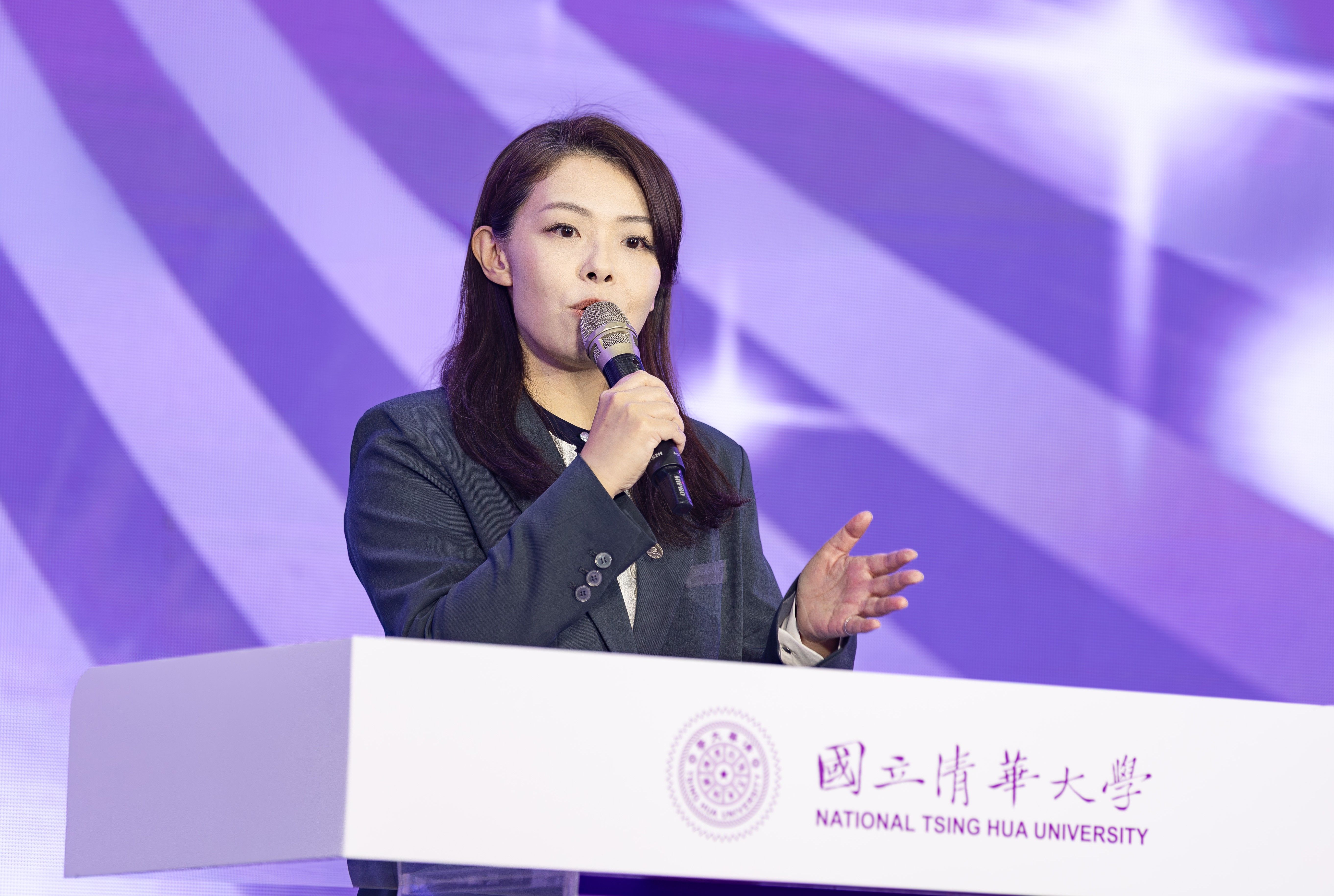 新竹市長高虹安期盼與清大持續攜手推動跨領域人才培育。（圖／清華大學提供）