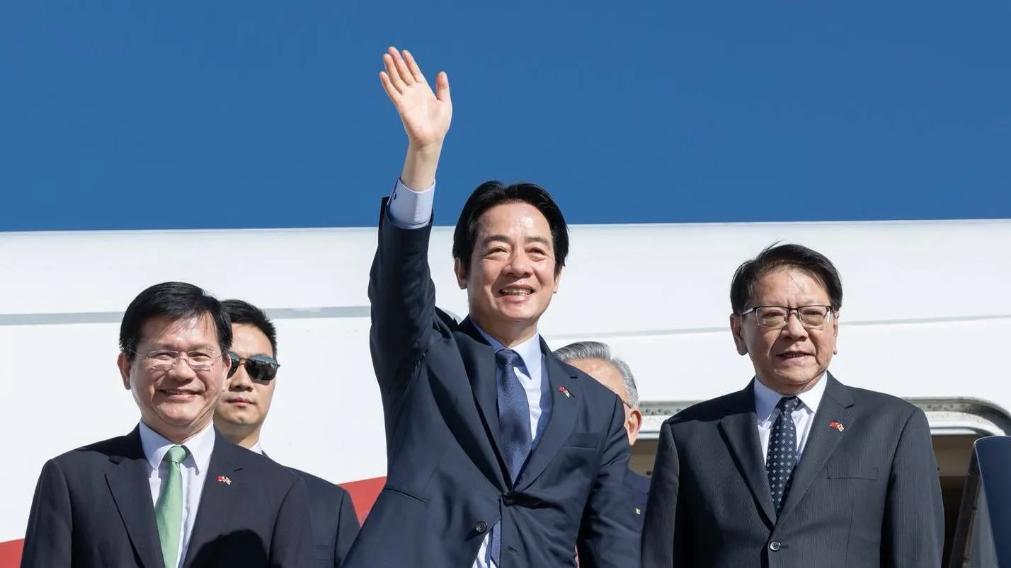 賴清德在無預警情況下5月2日宣布抵達史瓦帝尼訪問，消息一出震驚各界。（翻攝自賴清德臉書）